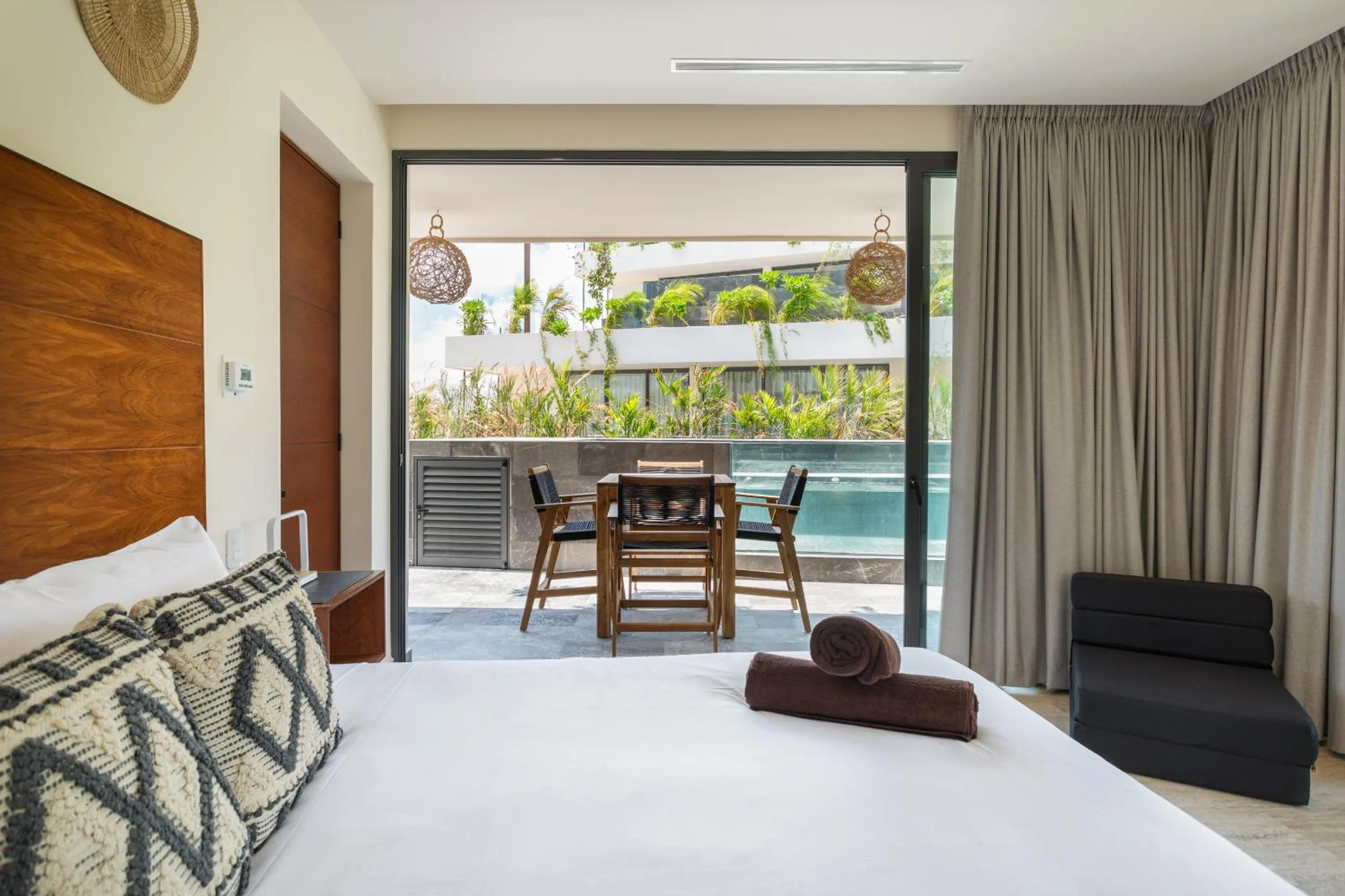 Bedroom, Bed in Mistiq Temple I