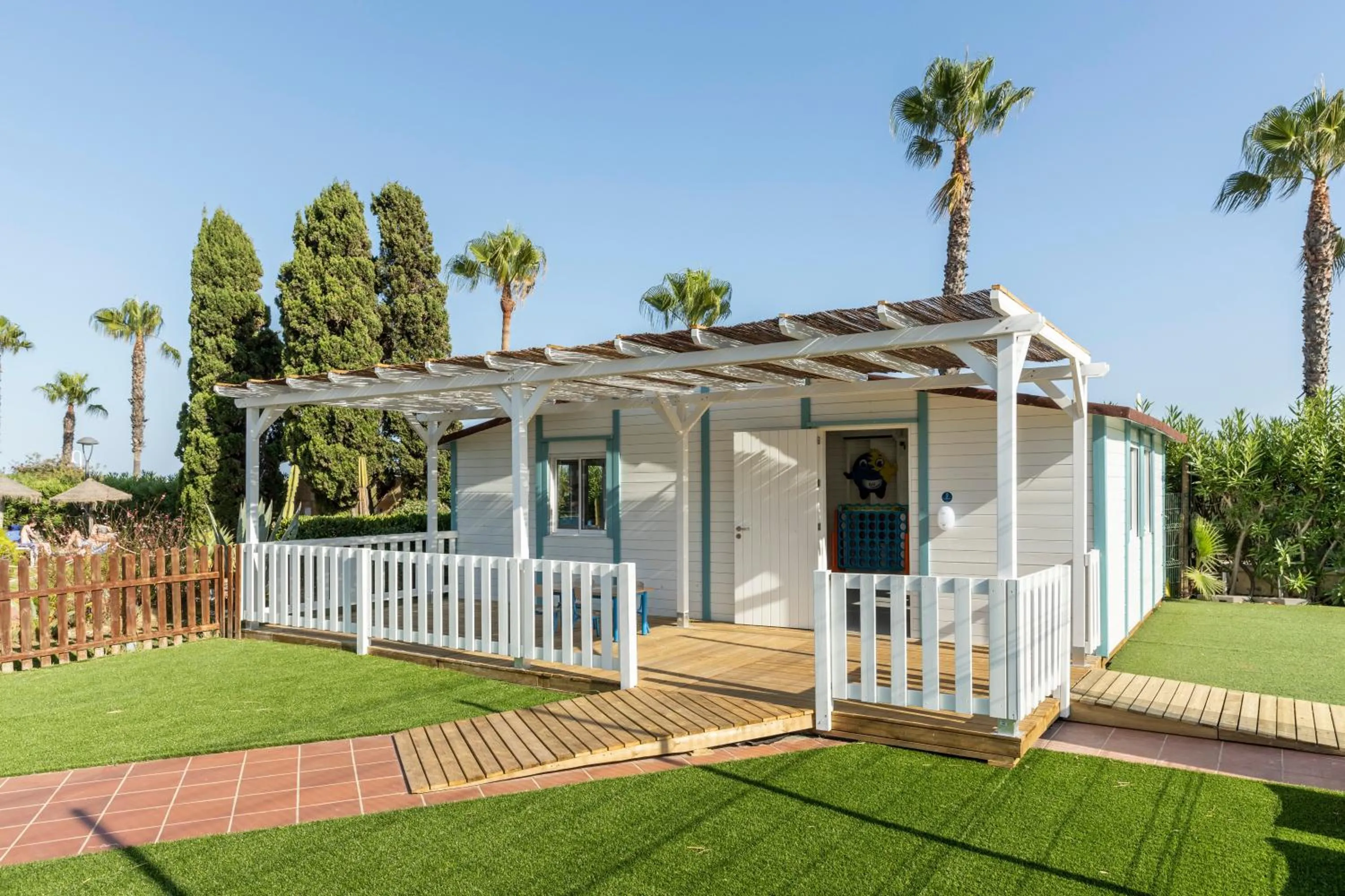 Kids's club in Ilunion Islantilla