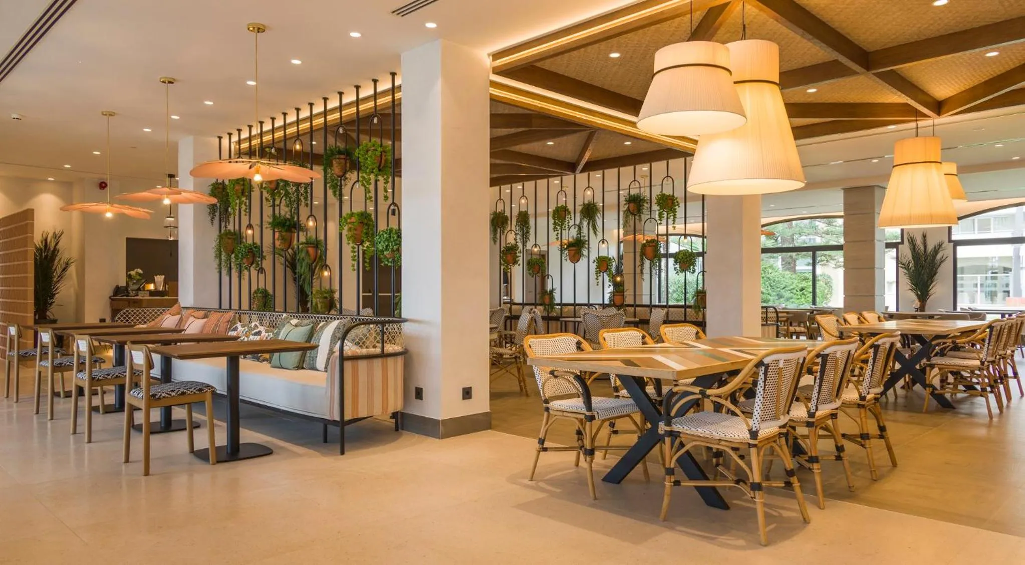 Restaurant/places to eat in Ilunion Islantilla