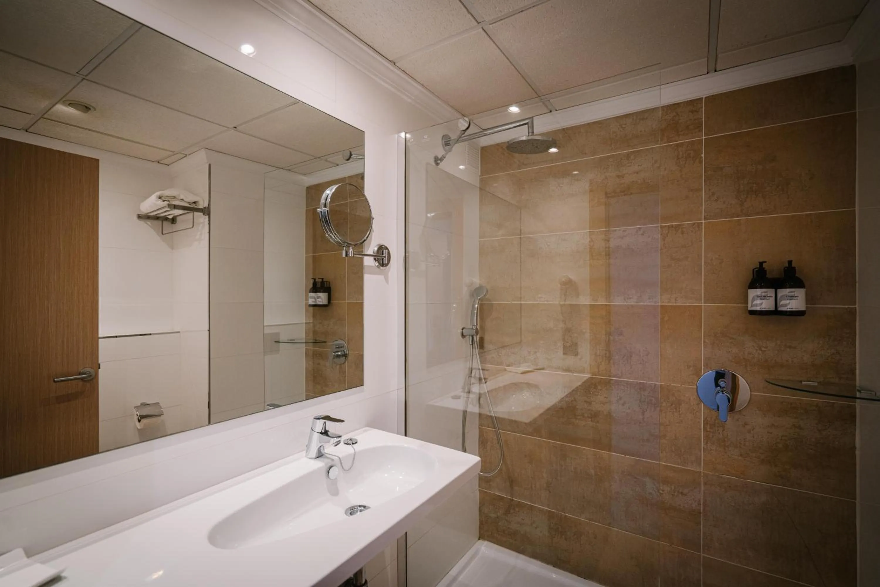 Shower in THB Los Molinos - Adults Only