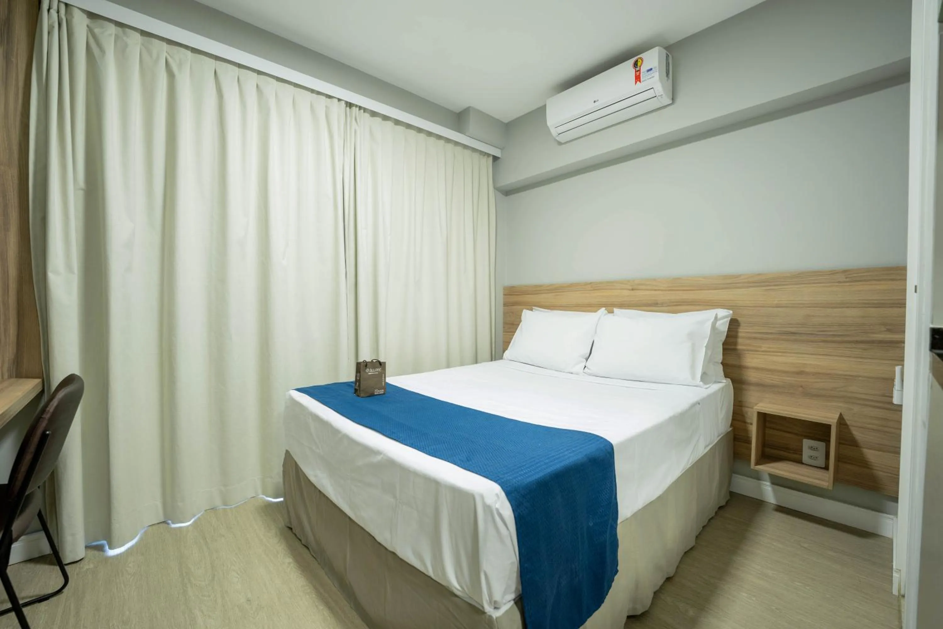 Bed in Apartamentos Studio Allure Moema - Com café da manhã e Valet opcional, Recepção 24 horas