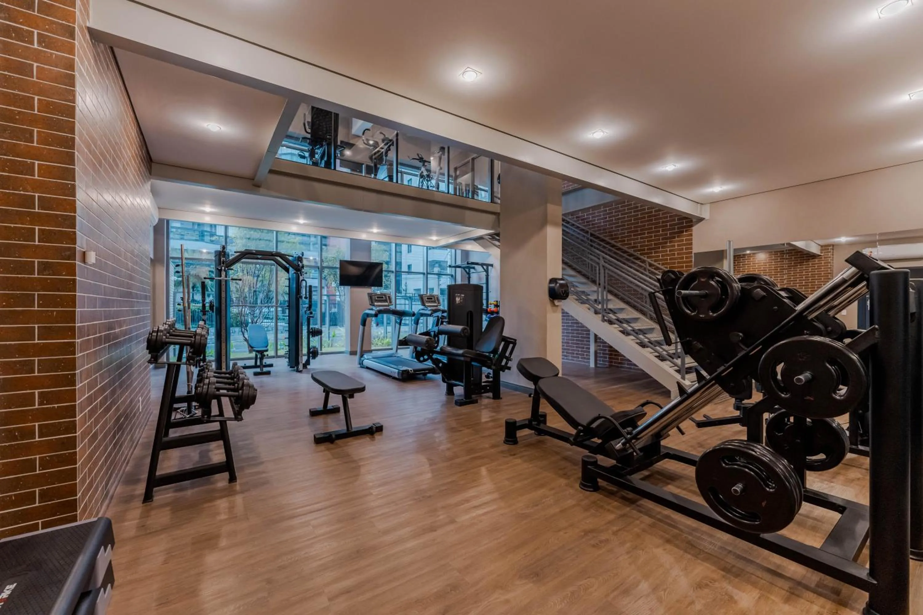 Fitness centre/facilities in Apartamentos Studio Allure Moema - Com café da manhã e Valet opcional, Recepção 24 horas