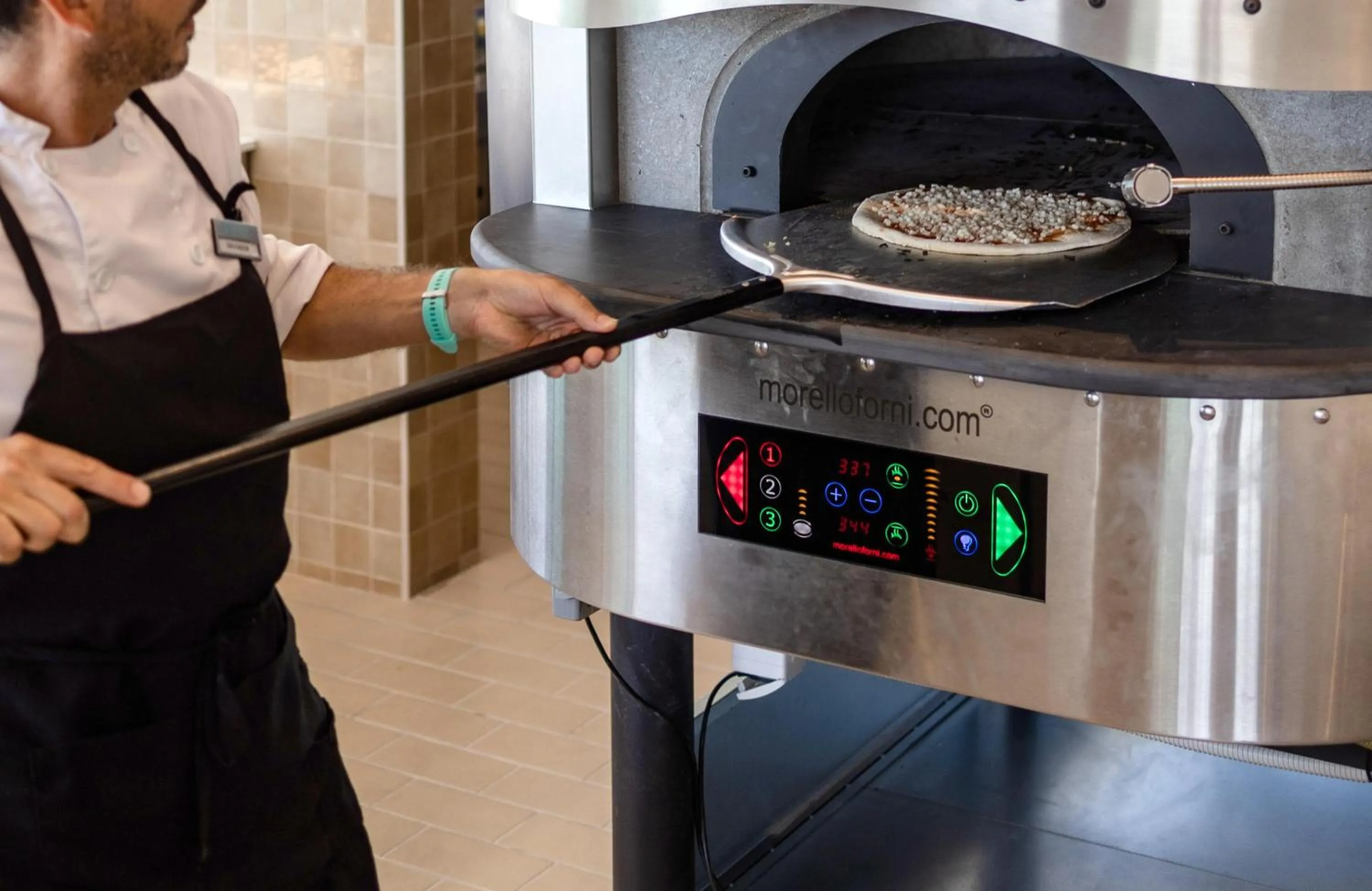 Restaurant/places to eat in Servatur Puerto Azul