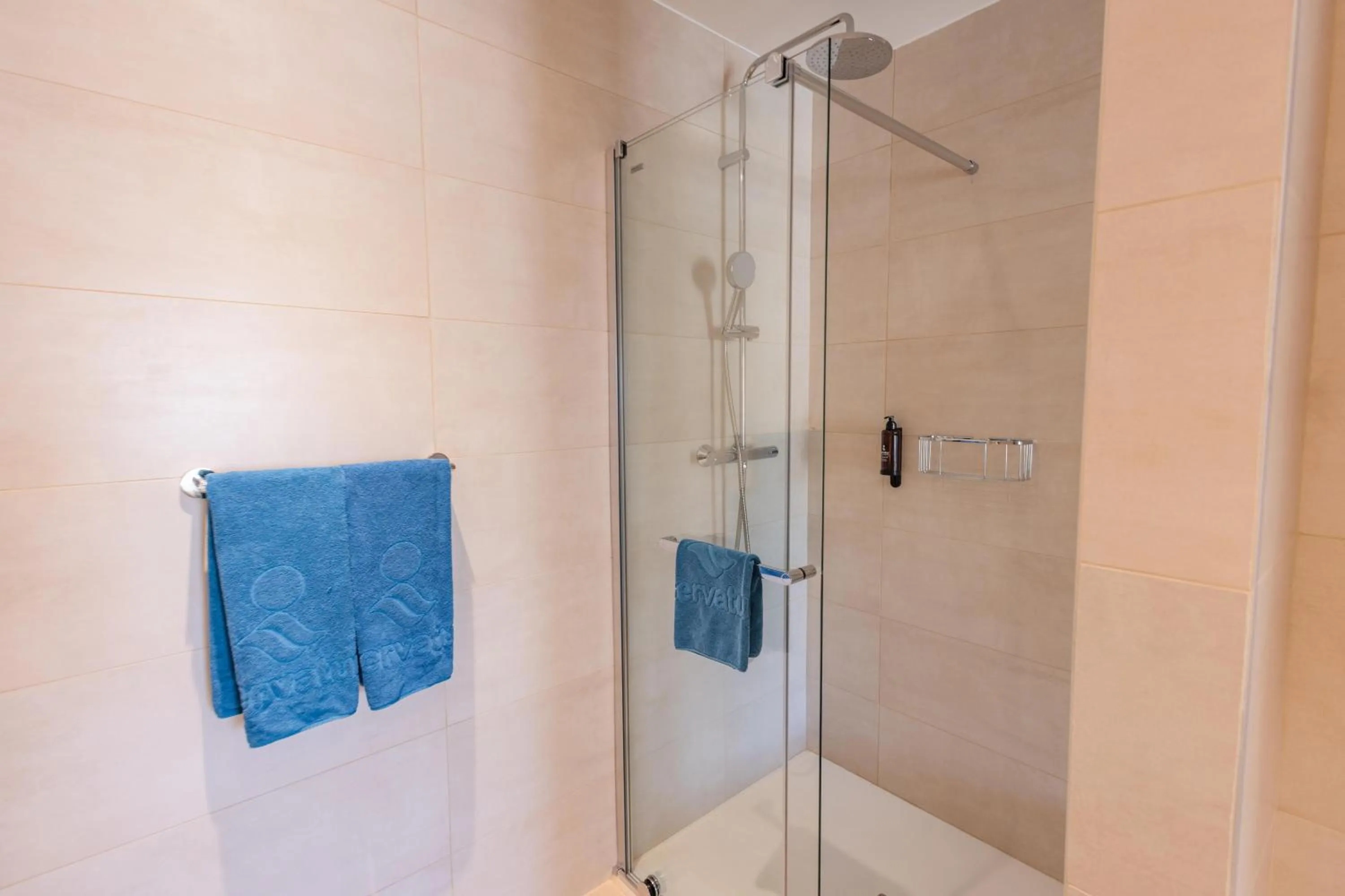 Bathroom in Servatur Puerto Azul