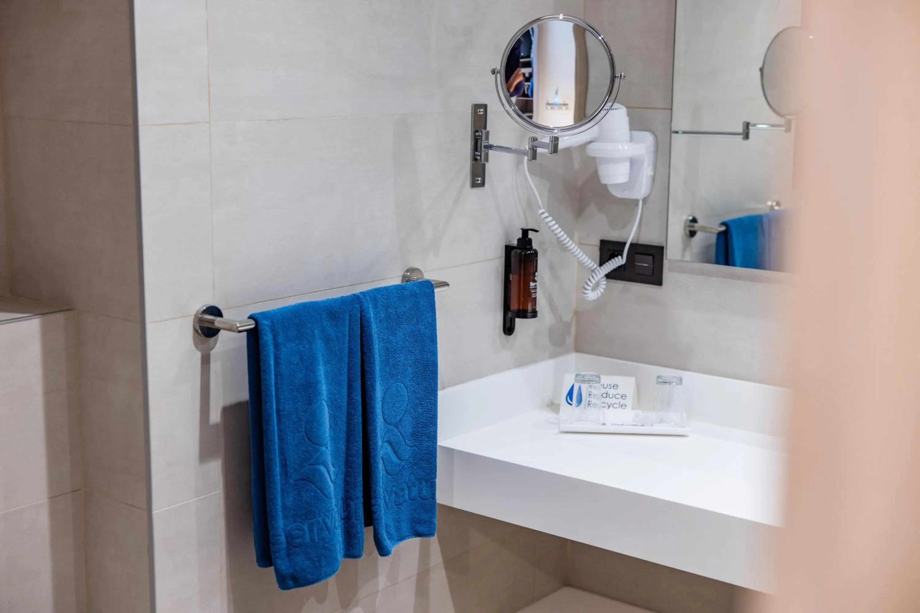 Bathroom in Servatur Puerto Azul