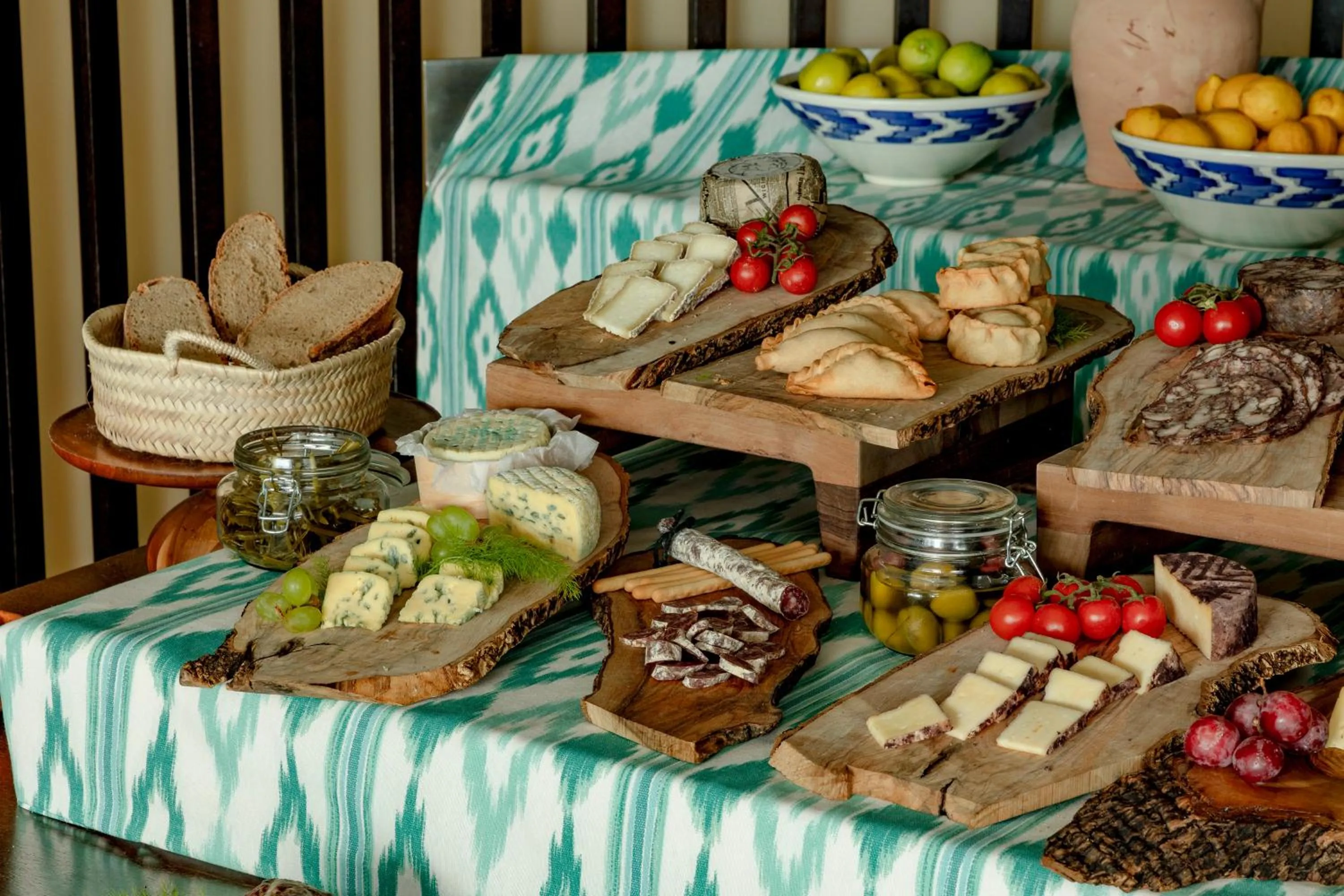 Food and drinks in Hotel de Mar Gran Meliá - Adults Only - The Leading Hotels of the World