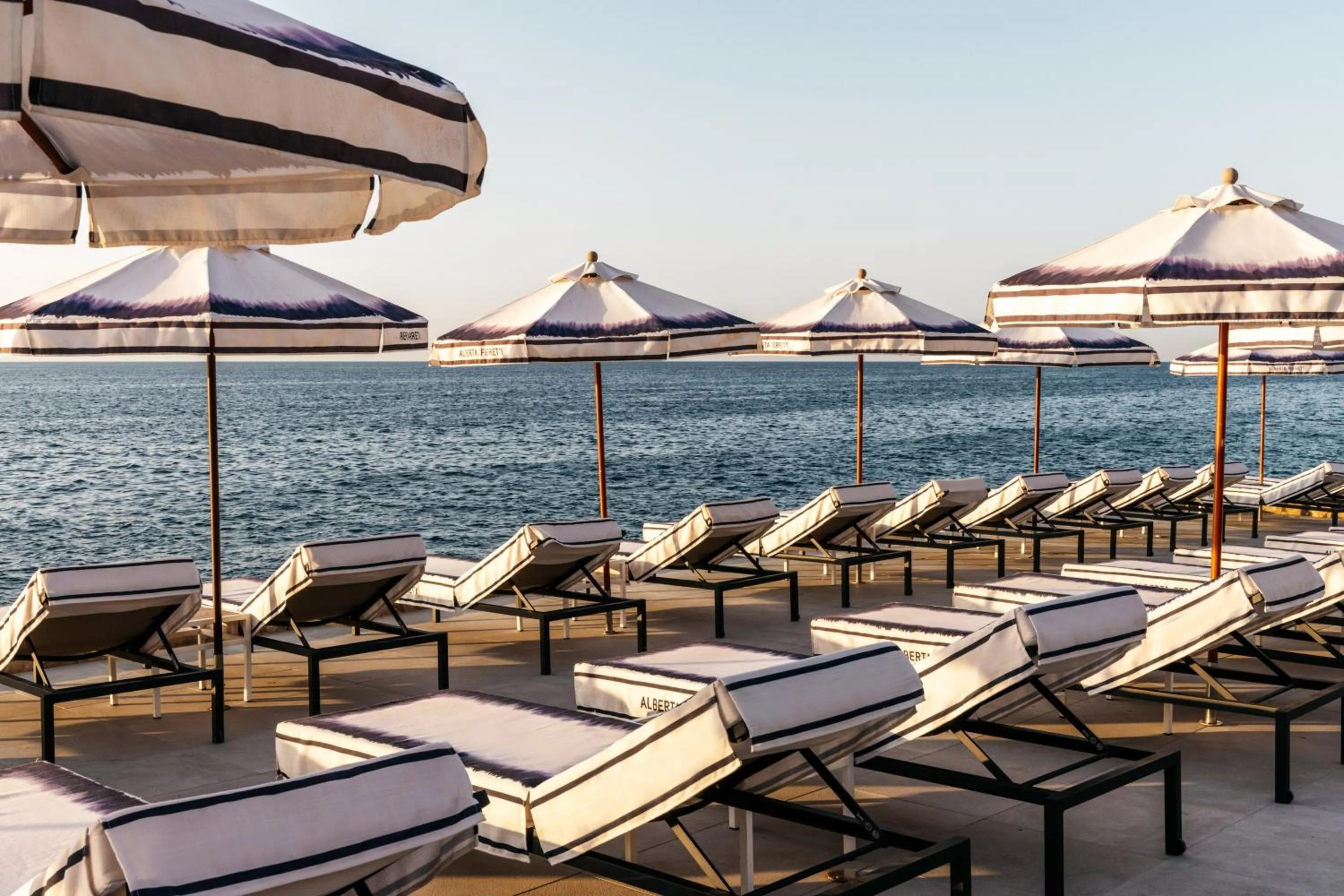 Beach in Hotel de Mar Gran Meliá - Adults Only - The Leading Hotels of the World