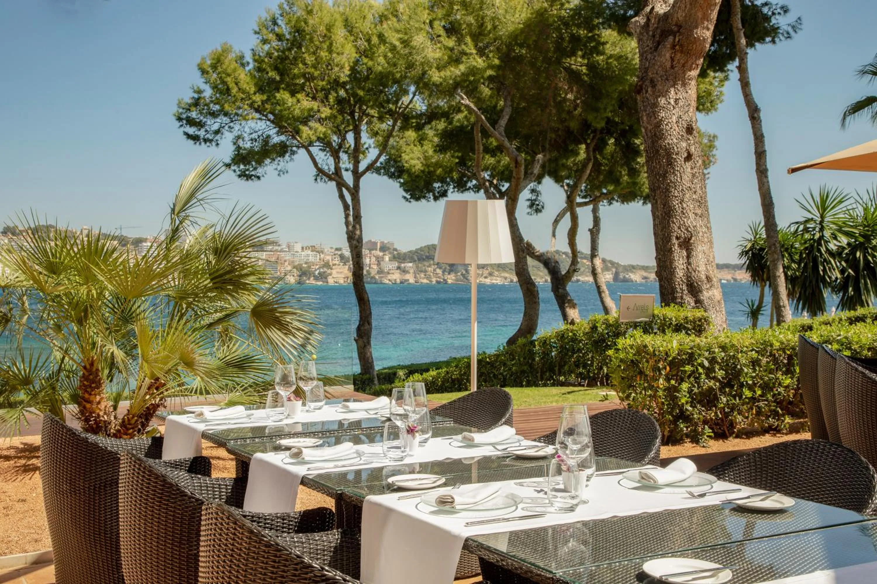 Restaurant/places to eat in Hotel de Mar Gran Meliá - Adults Only - The Leading Hotels of the World