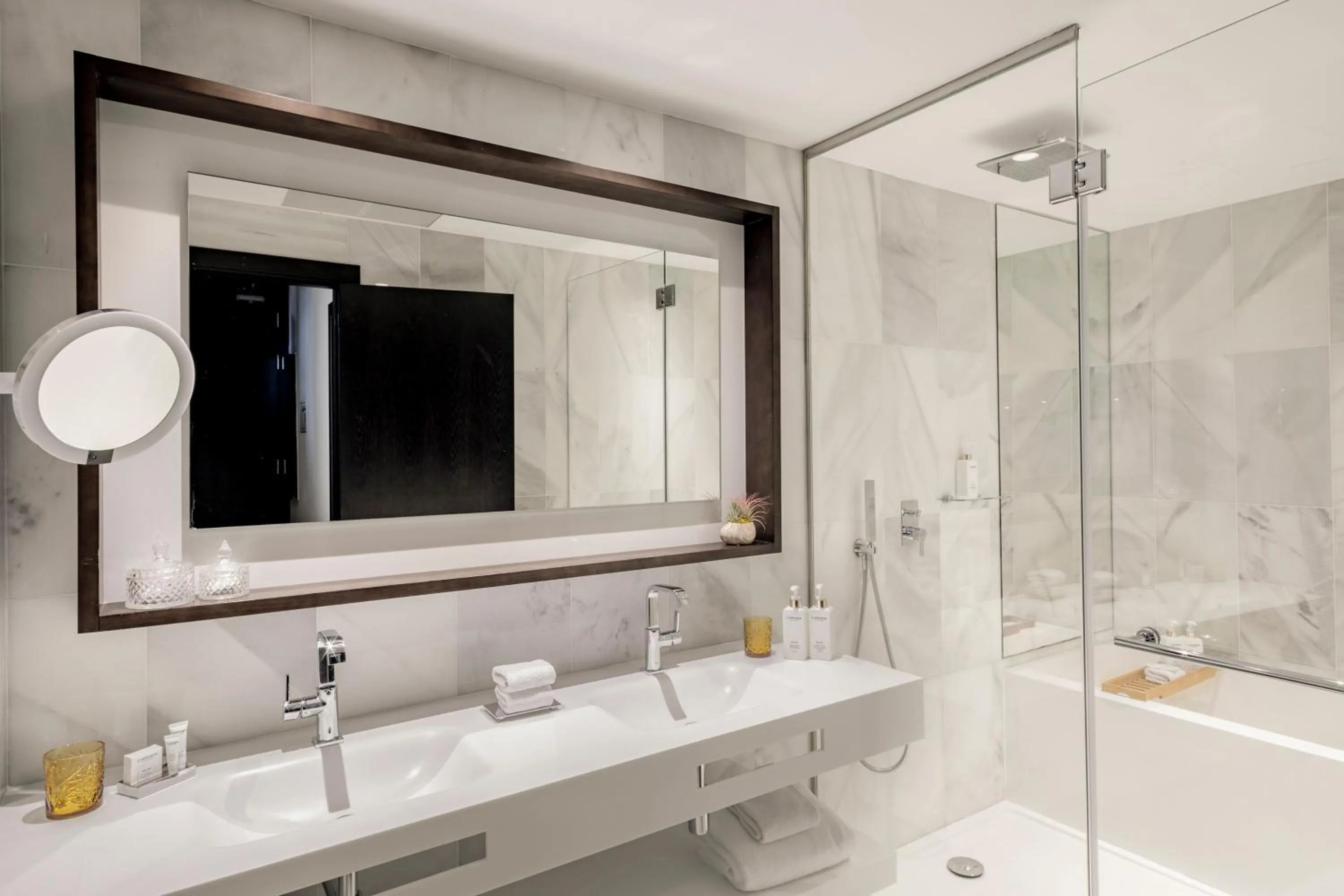 Shower in Hotel de Mar Gran Meliá - Adults Only - The Leading Hotels of the World