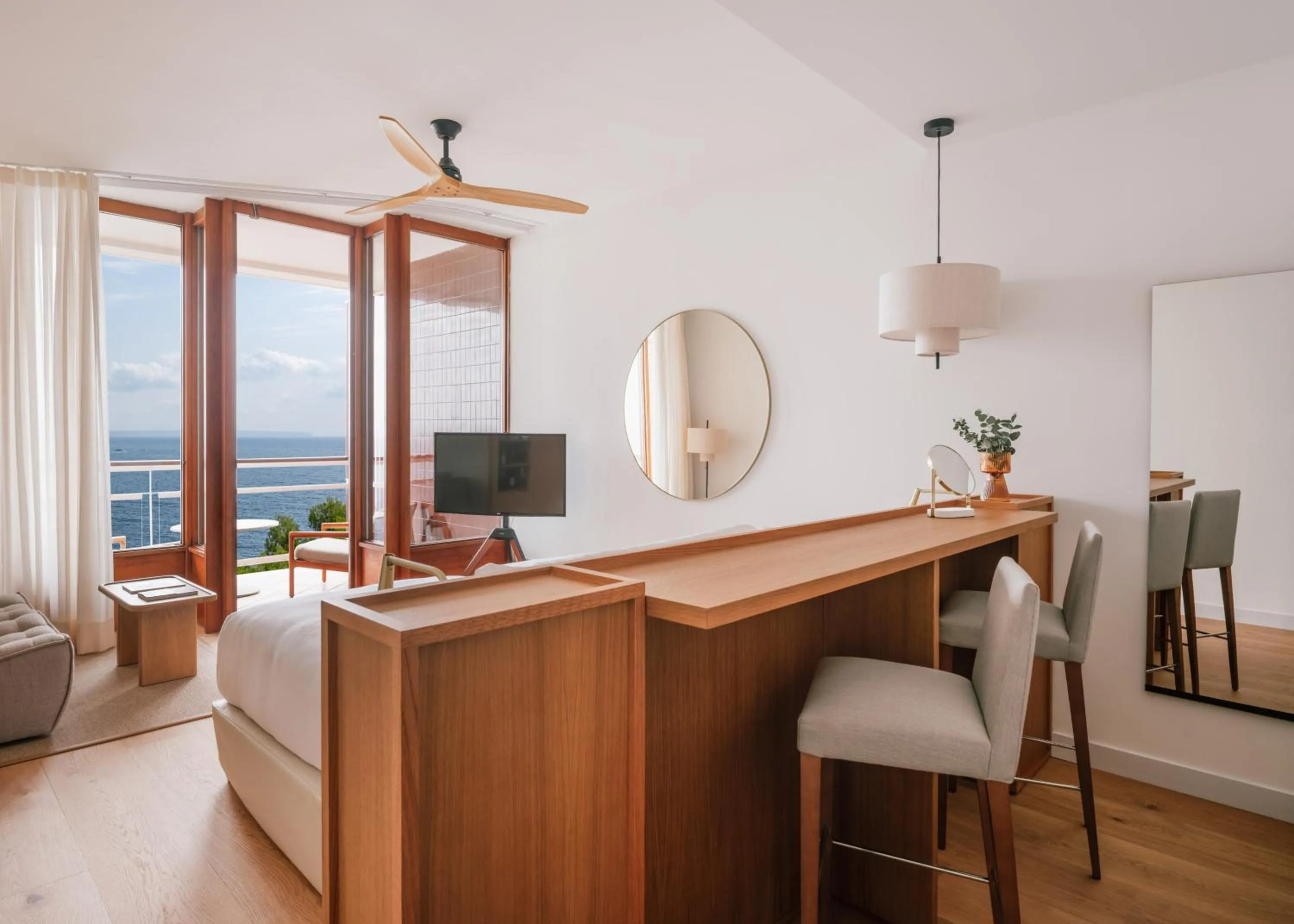 Bed in Hotel de Mar Gran Meliá - Adults Only - The Leading Hotels of the World