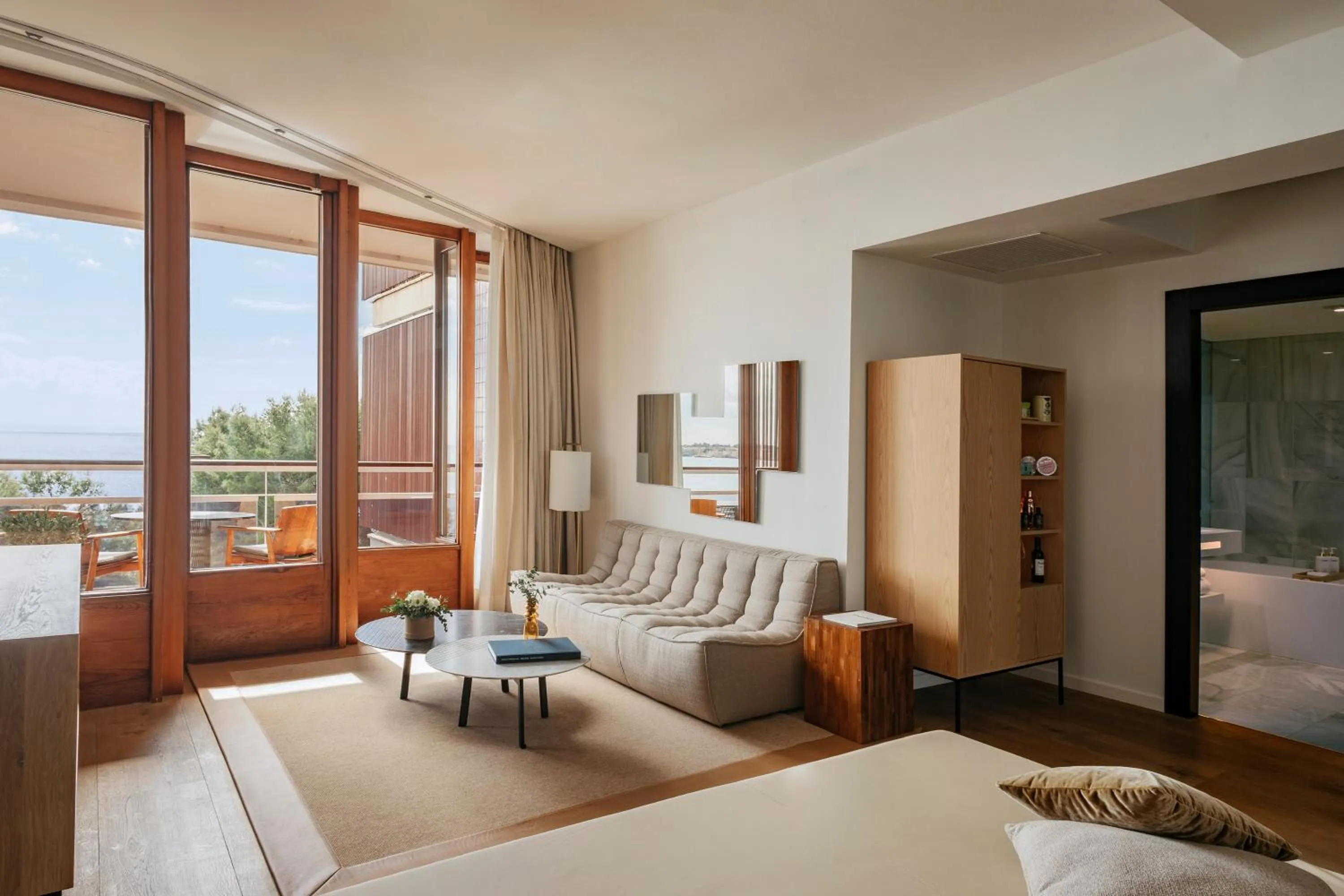 TV and multimedia in Hotel de Mar Gran Meliá - Adults Only - The Leading Hotels of the World