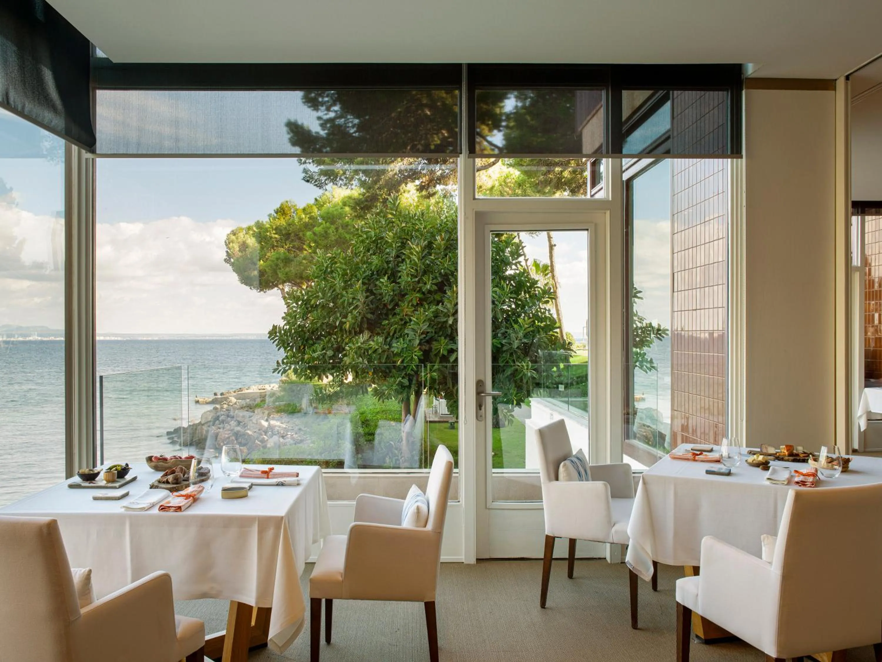 Restaurant/places to eat in Hotel de Mar Gran Meliá - Adults Only - The Leading Hotels of the World