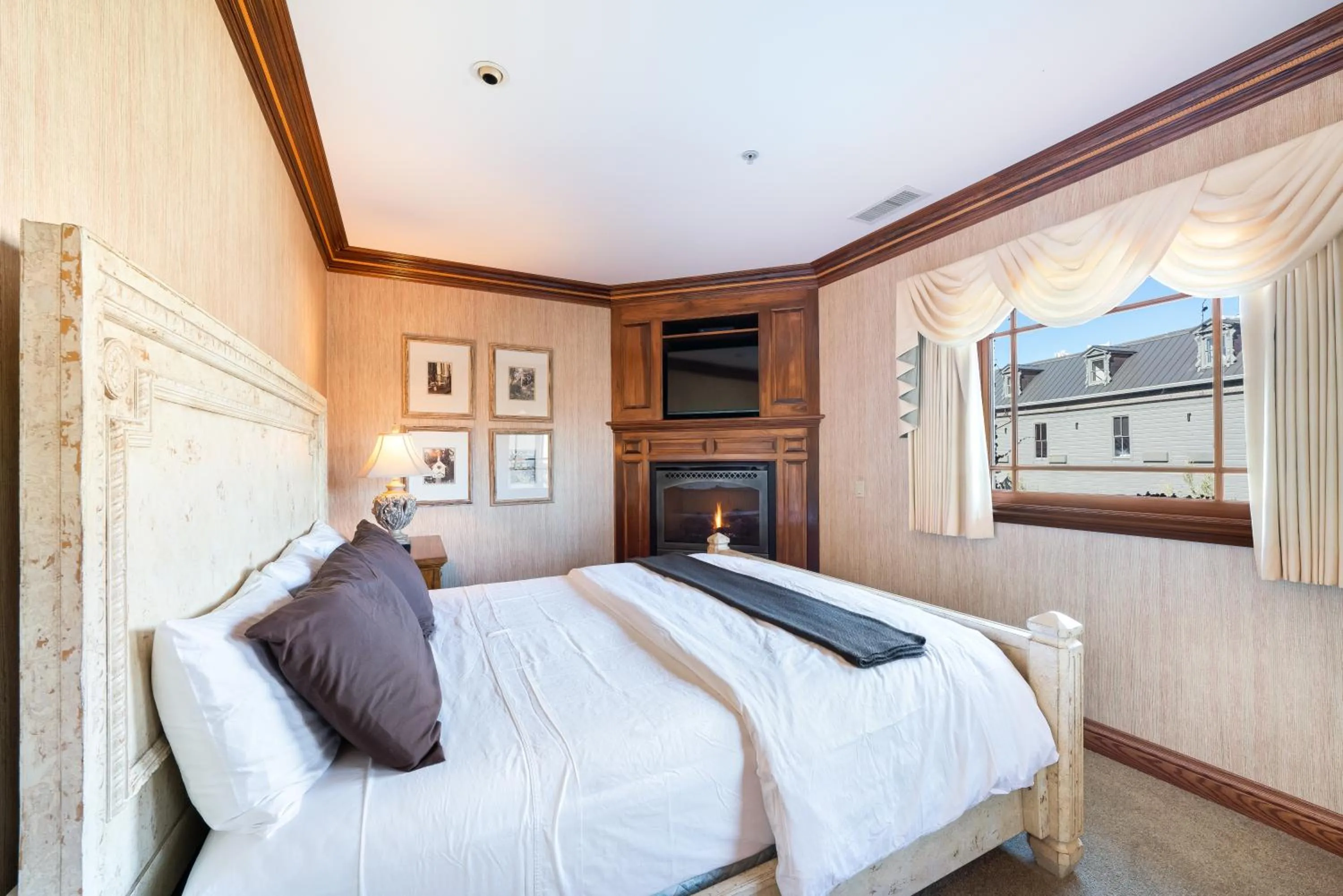 Bed in Stock Farm Inn