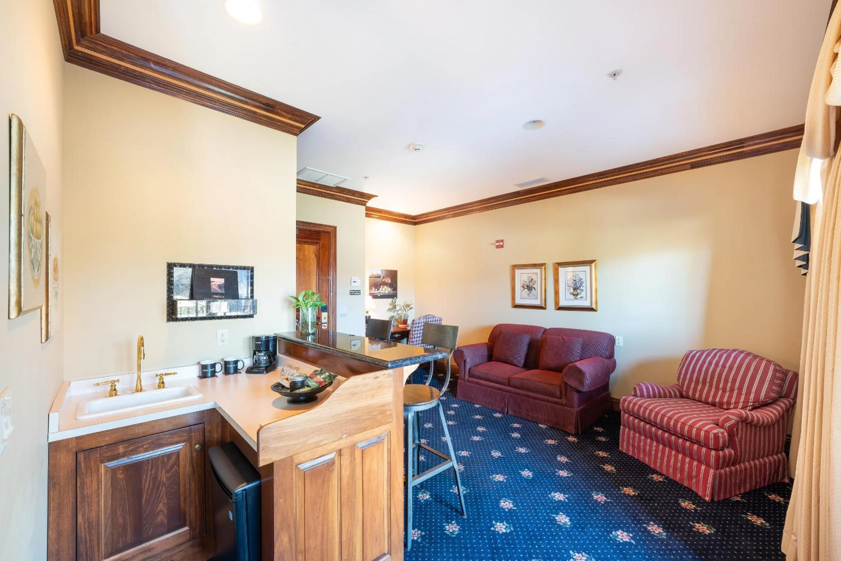 Stock Farm Inn