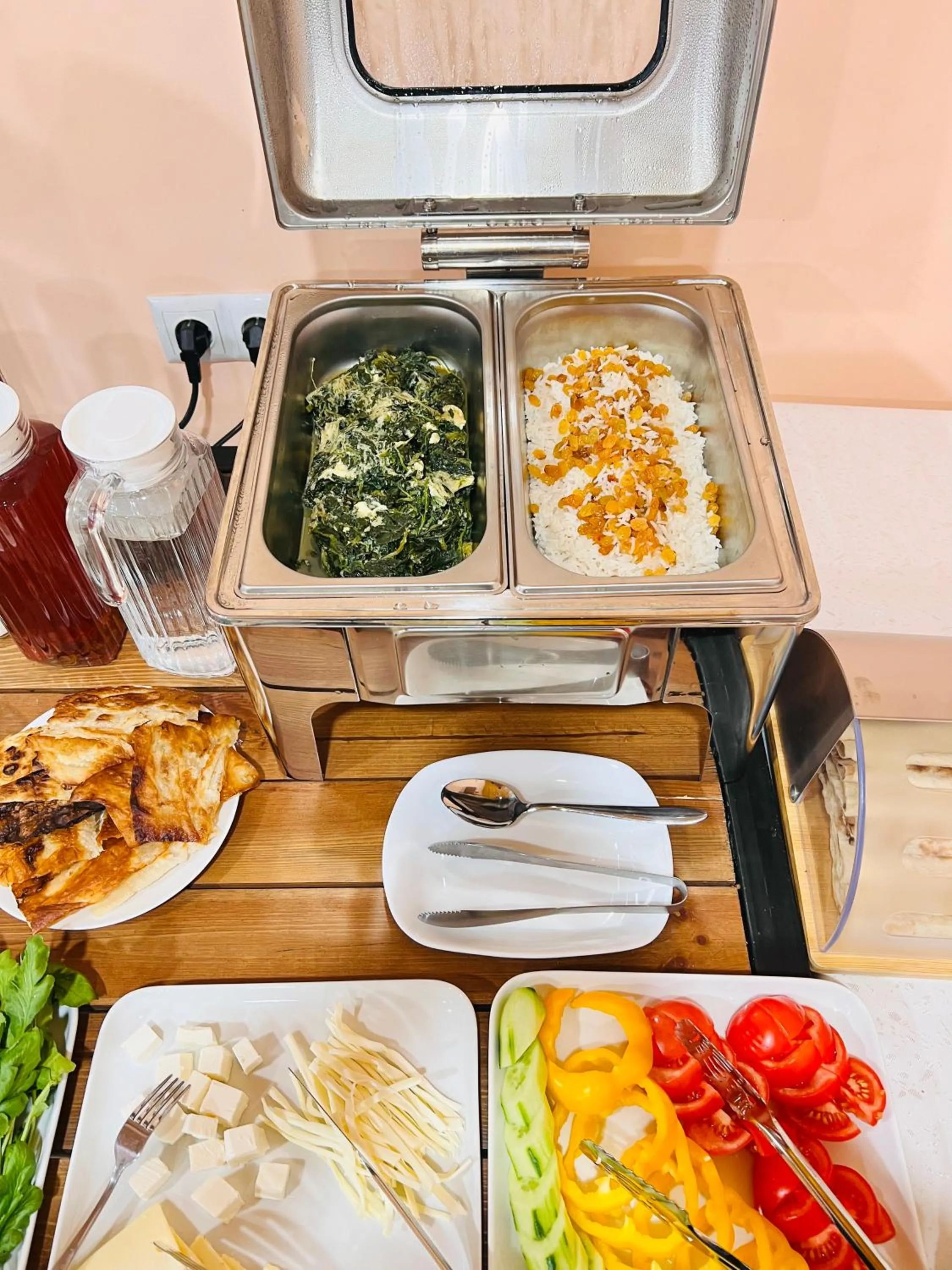 Food and drinks in MarNar Hotel