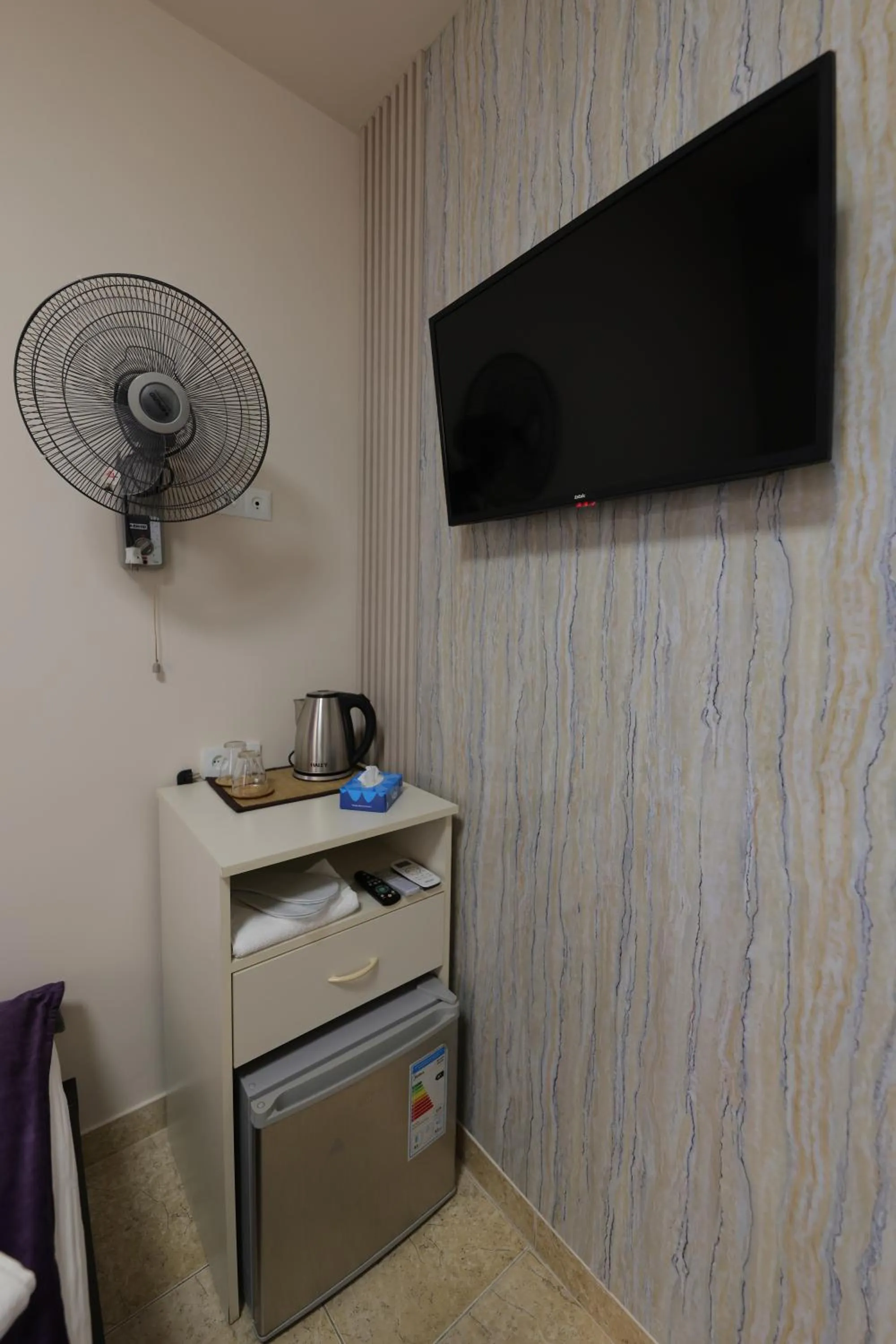 TV and multimedia in MarNar Hotel