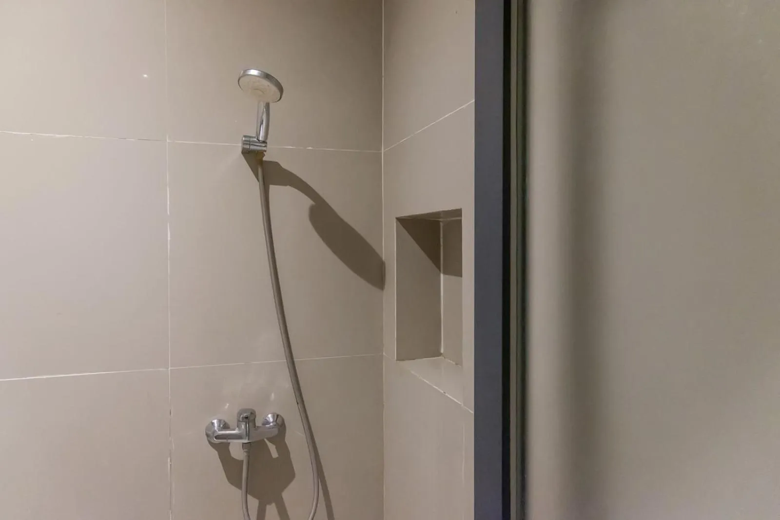 Bathroom in Mono Coliving Kencana, Surabaya