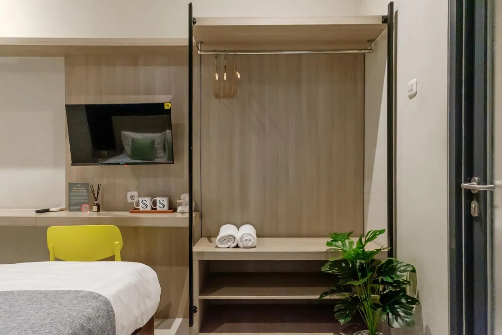 Bedroom, Bed in Mono Coliving Kencana, Surabaya