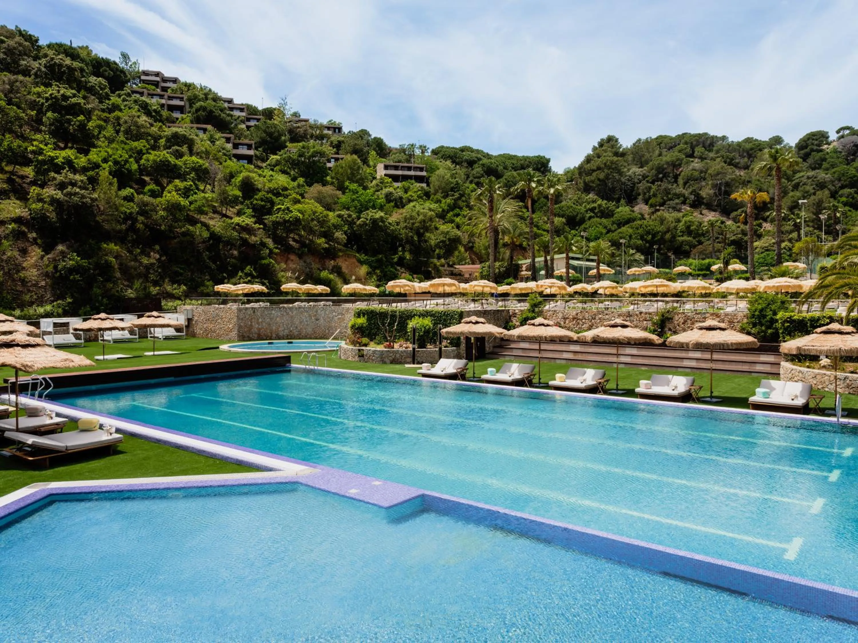 Swimming pool in Zel Costa Brava