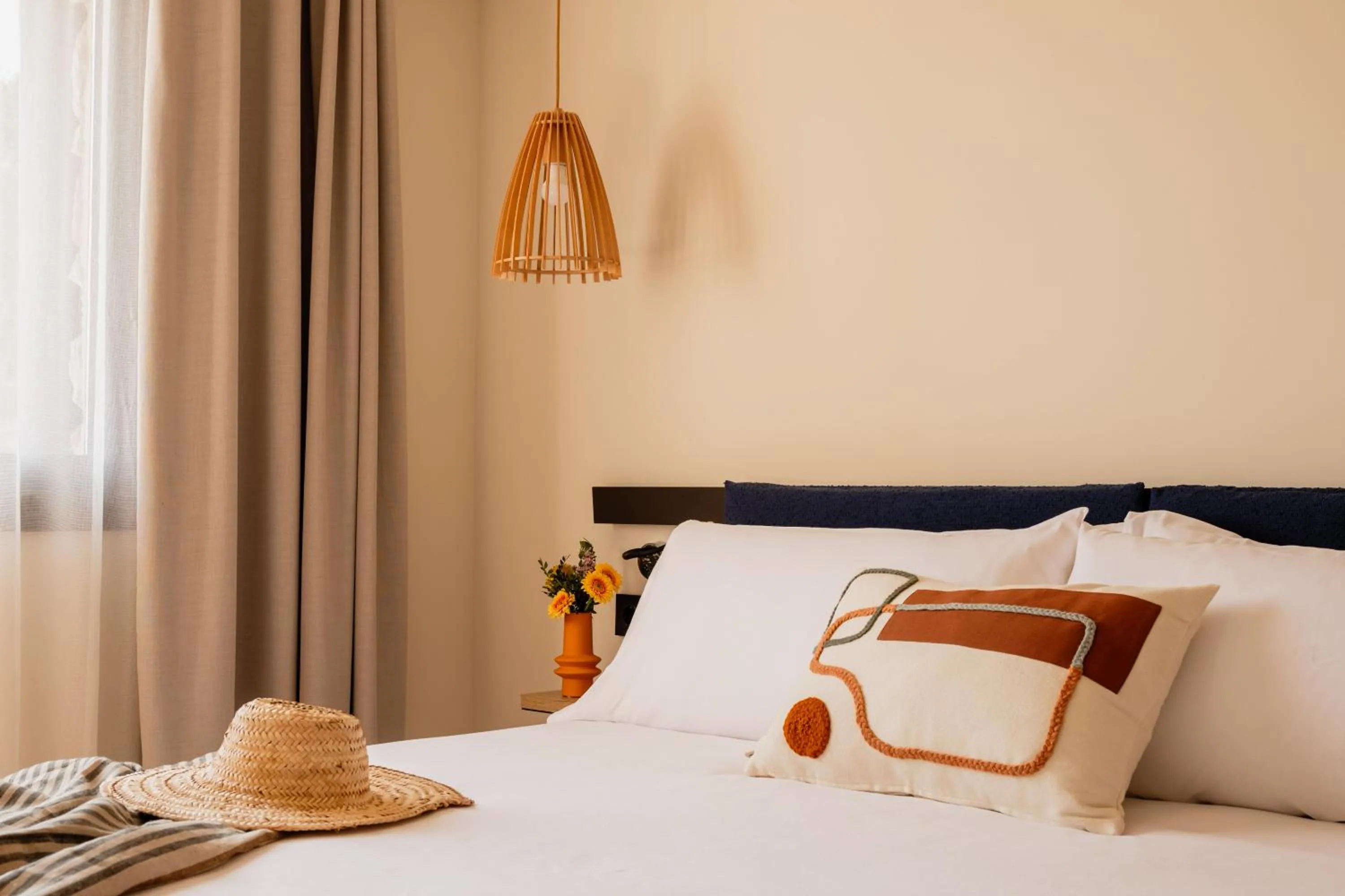 Bed in Zel Costa Brava