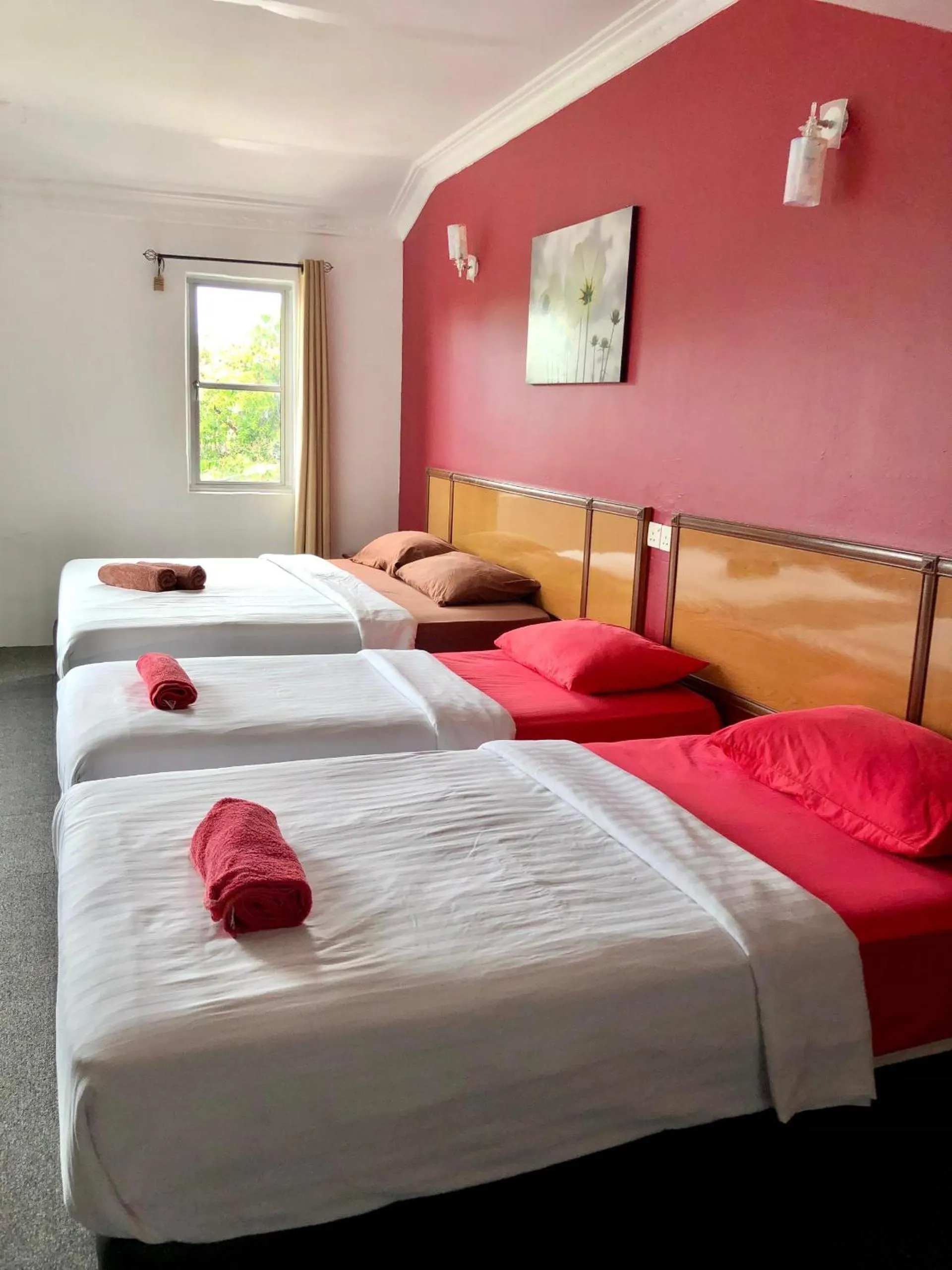 Bed in THE ZULEY HERITAGE HOTEL