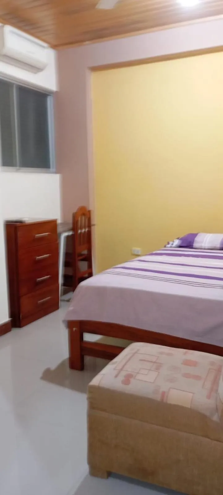 Bed in Emanuel&Cavita