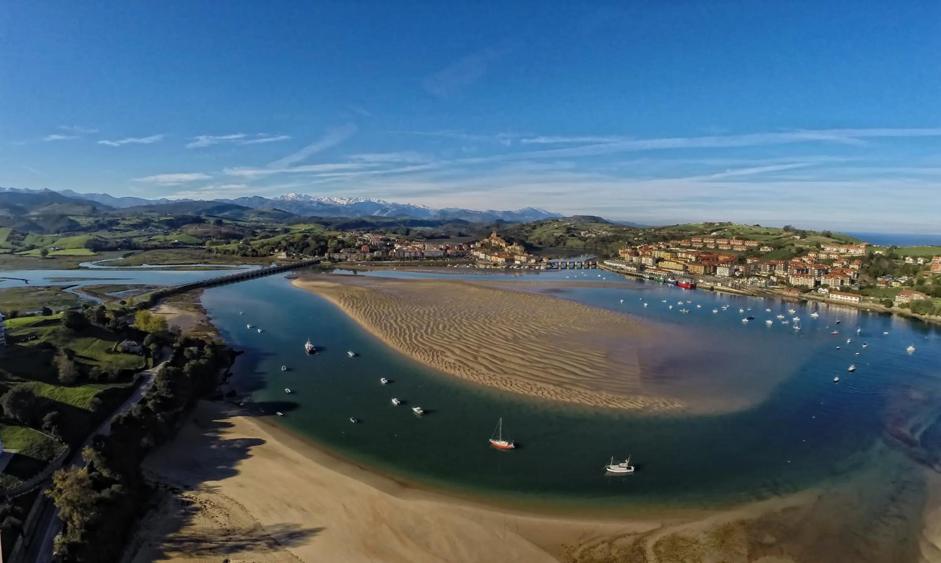 Natural landscape in Apartamentos Costa Esmeralda