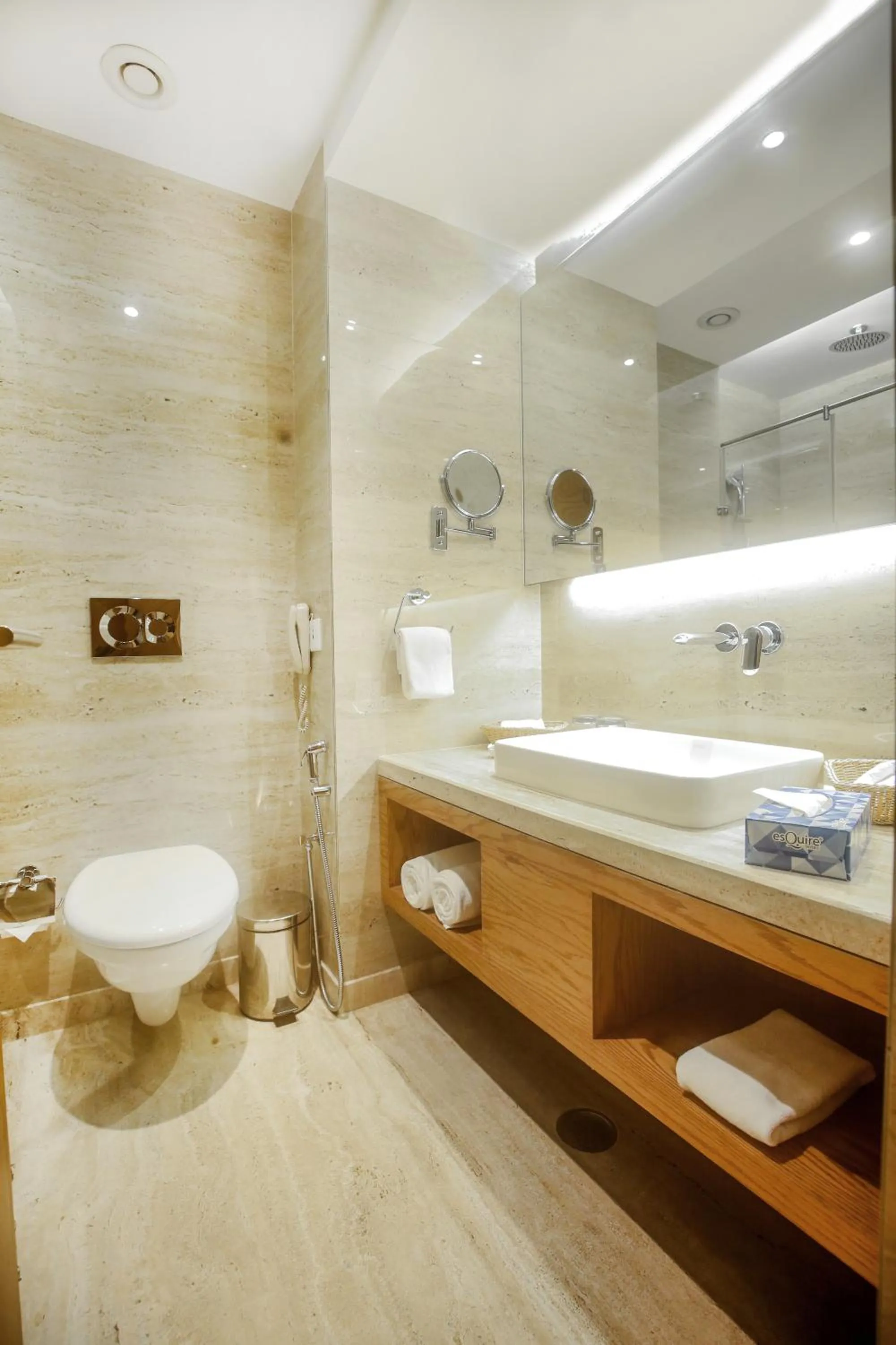Bathroom in Best Western Plus Chandigarh Mohali
