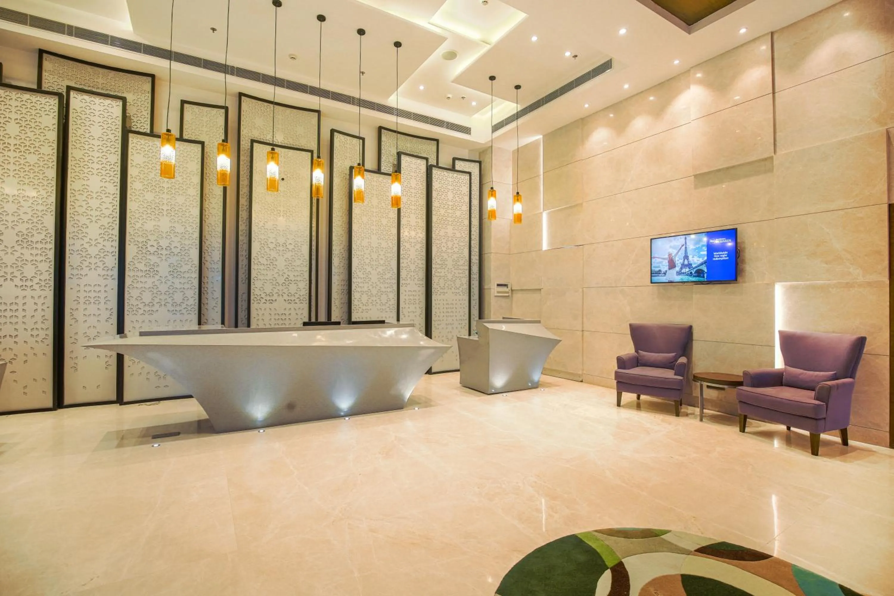 Lobby or reception in Best Western Plus Chandigarh Mohali