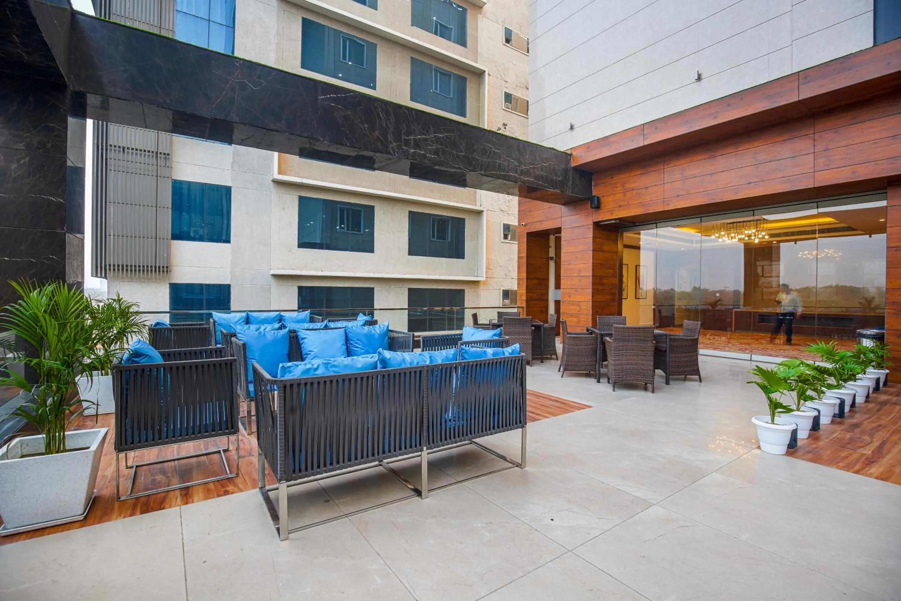 Restaurant/places to eat in Best Western Plus Chandigarh Mohali