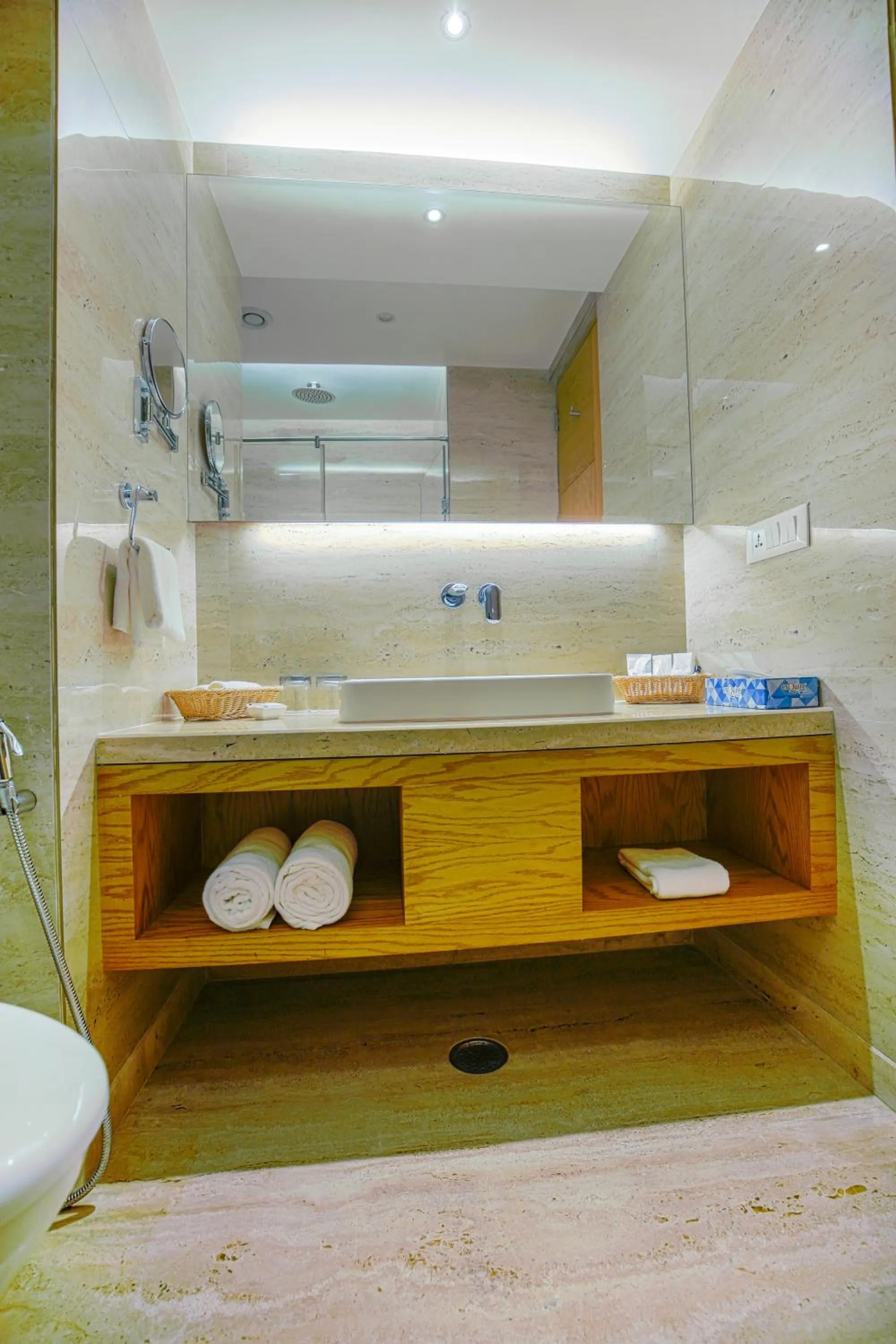 Bathroom in Best Western Plus Chandigarh Mohali