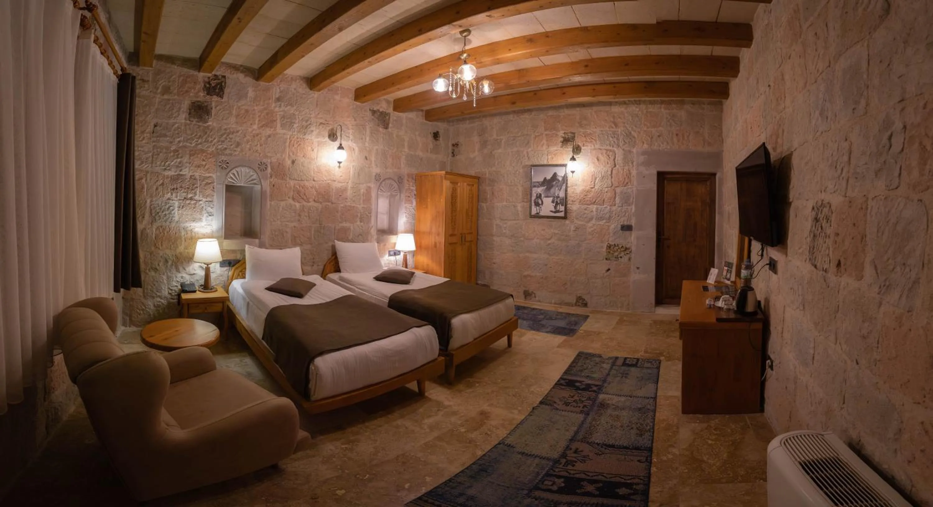 Bed in Cappadocia Secret Hill Cave Suites