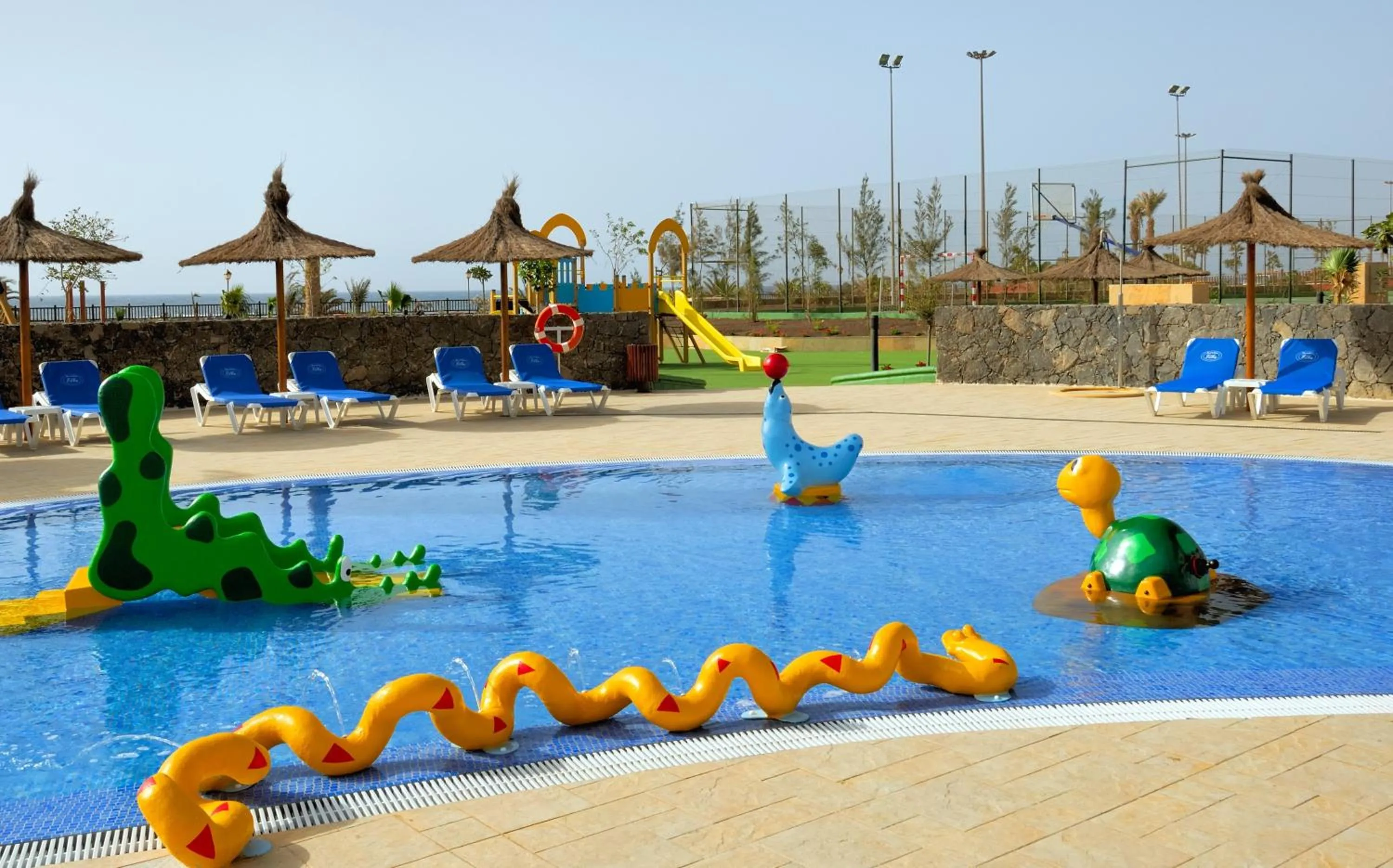 Swimming pool in Elba Carlota Beach & Golf Resort