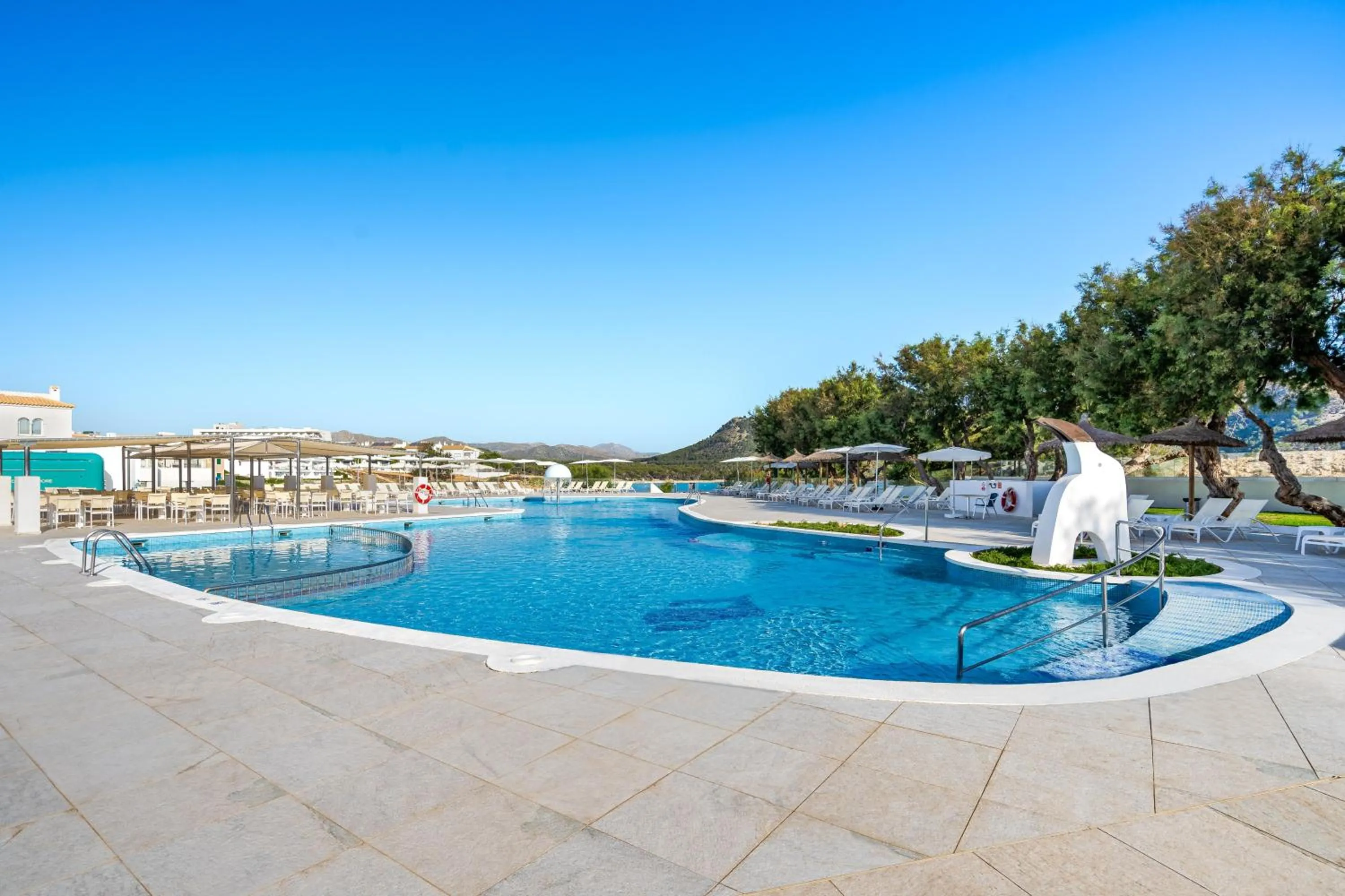 Swimming pool in THB Cala Lliteras - Adults Only
