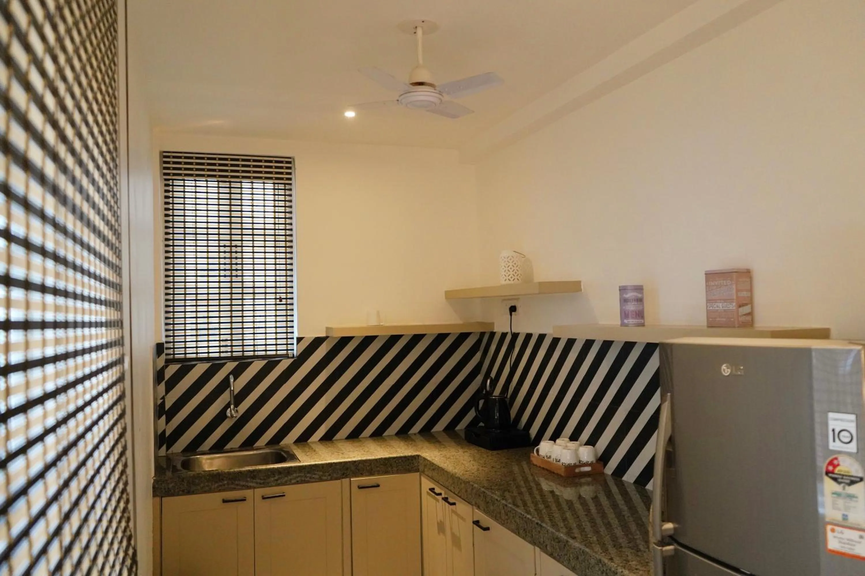 Kitchen or kitchenette in Richmonde Ananta Elite Luxurious Villa & Apartments,Goa