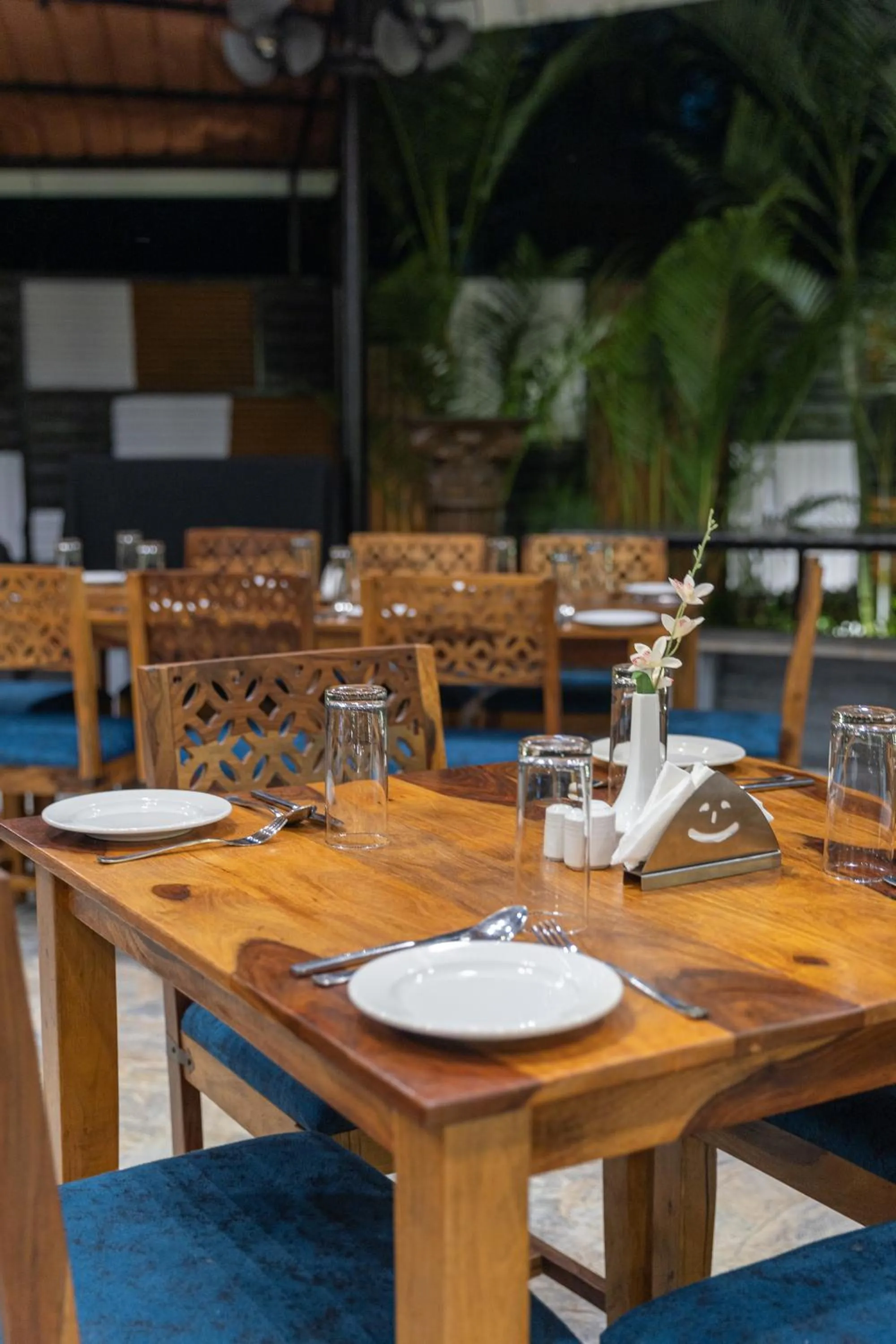 Restaurant/places to eat in Richmonde Ananta Elite Luxurious Villa & Apartments,Goa