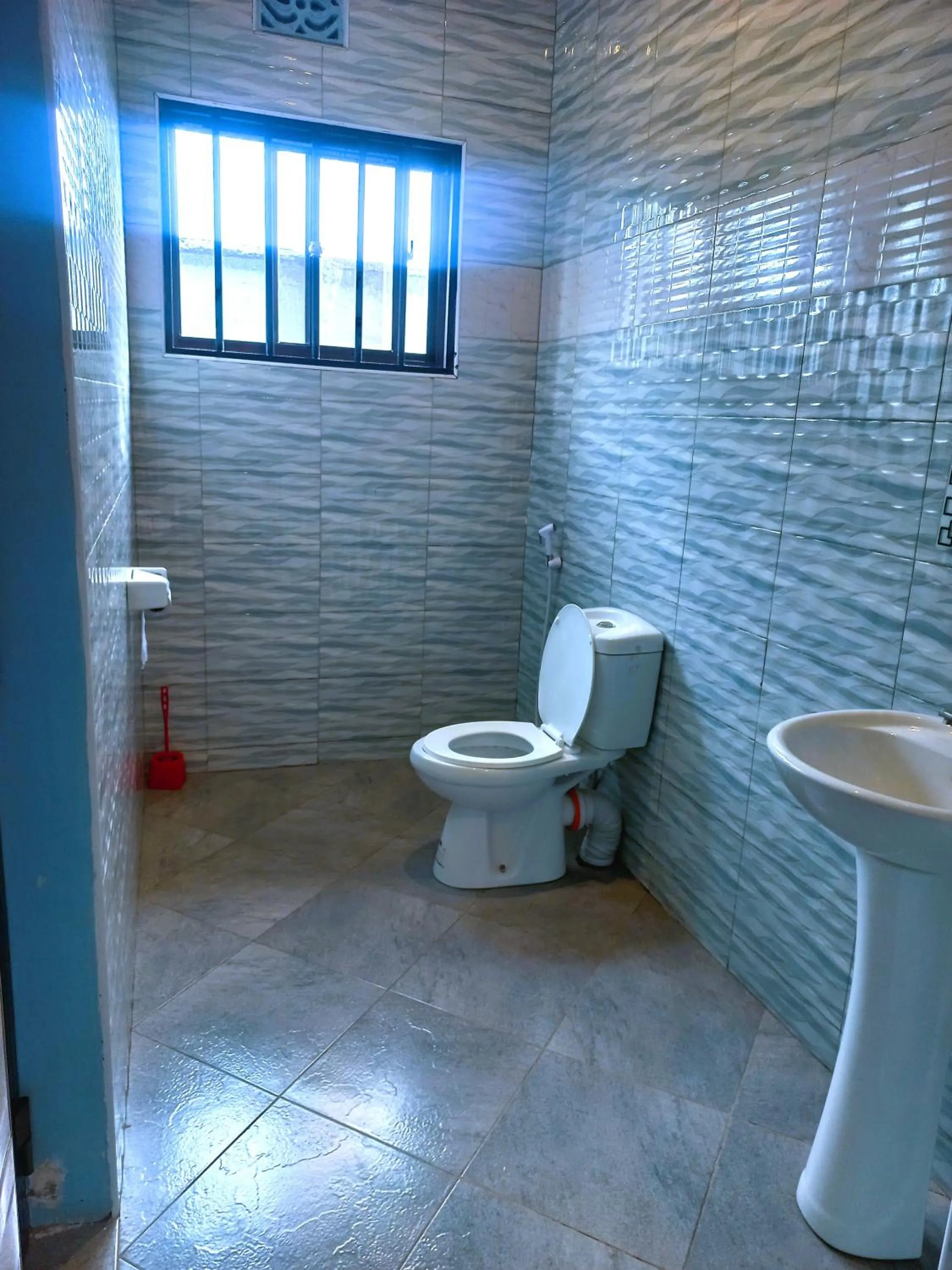 Toilet in Safari Park House