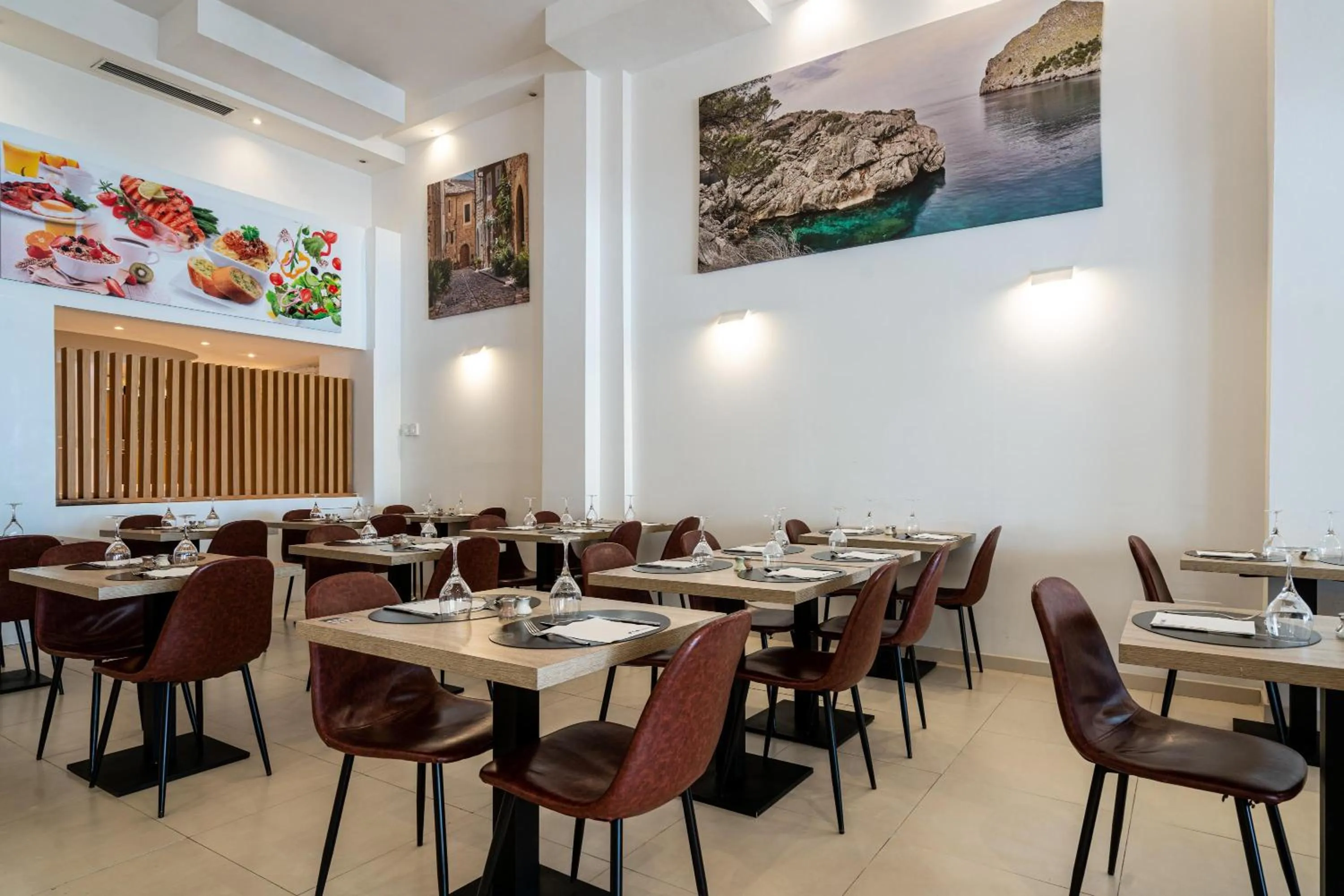 Restaurant/places to eat in THB Felip - Adults Only