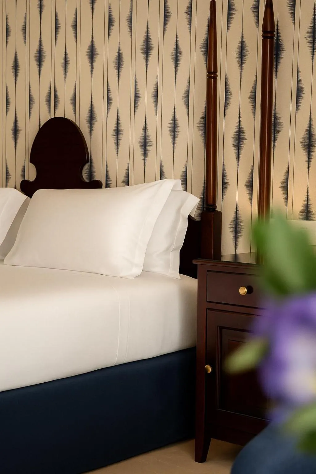 Bedroom, Bed in Hotel Bendinat