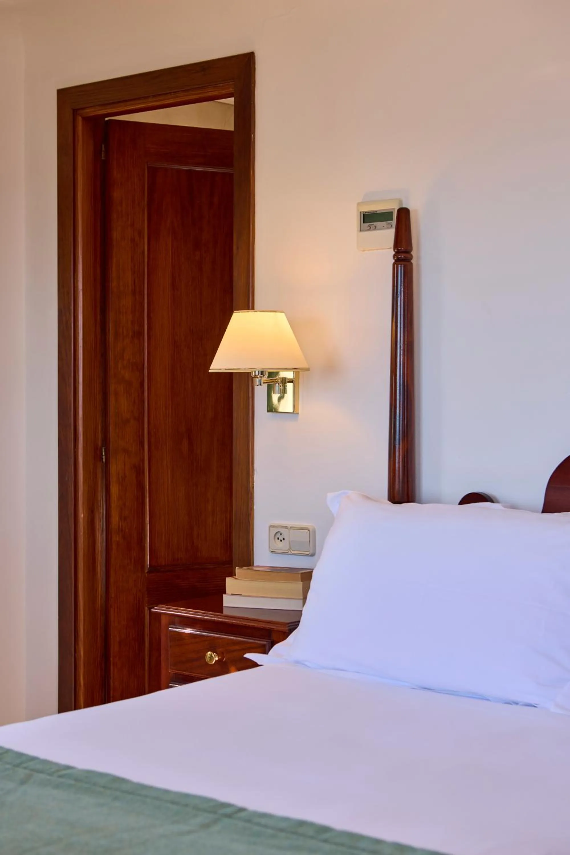 Bed in Hotel Bendinat