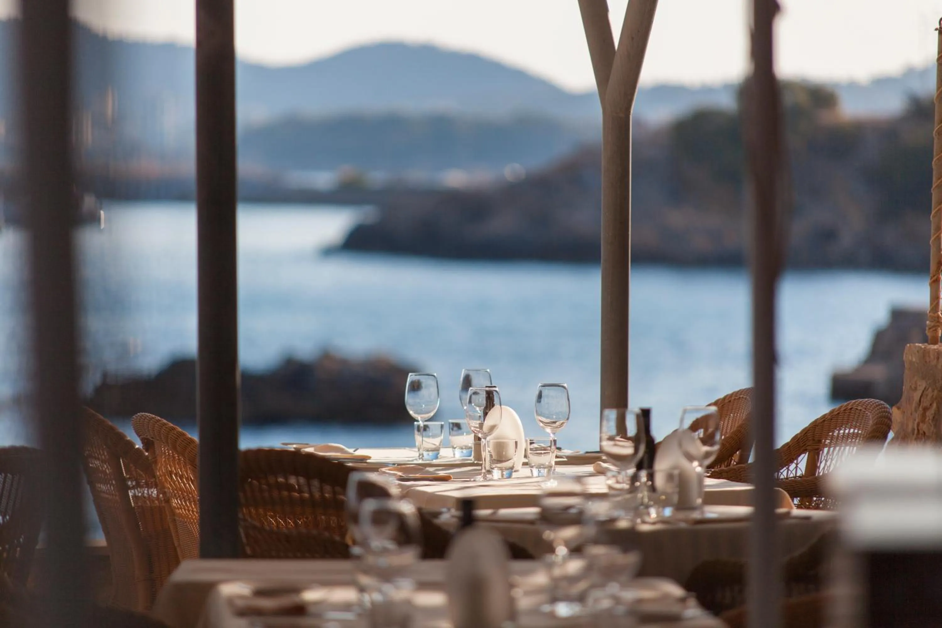 Restaurant/places to eat in Hotel Bendinat