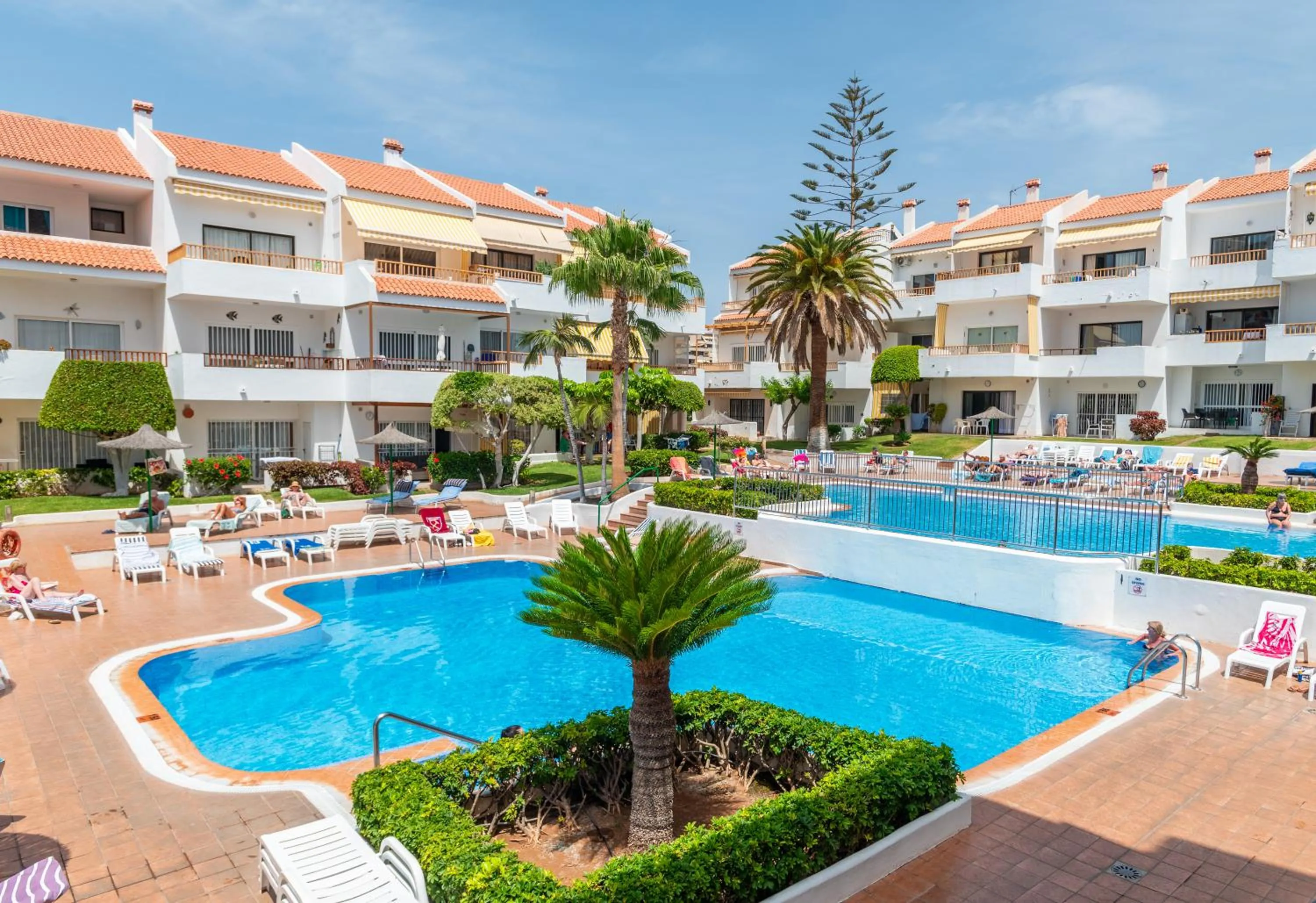 Swimming pool in Apartamentos HG Cristian Sur