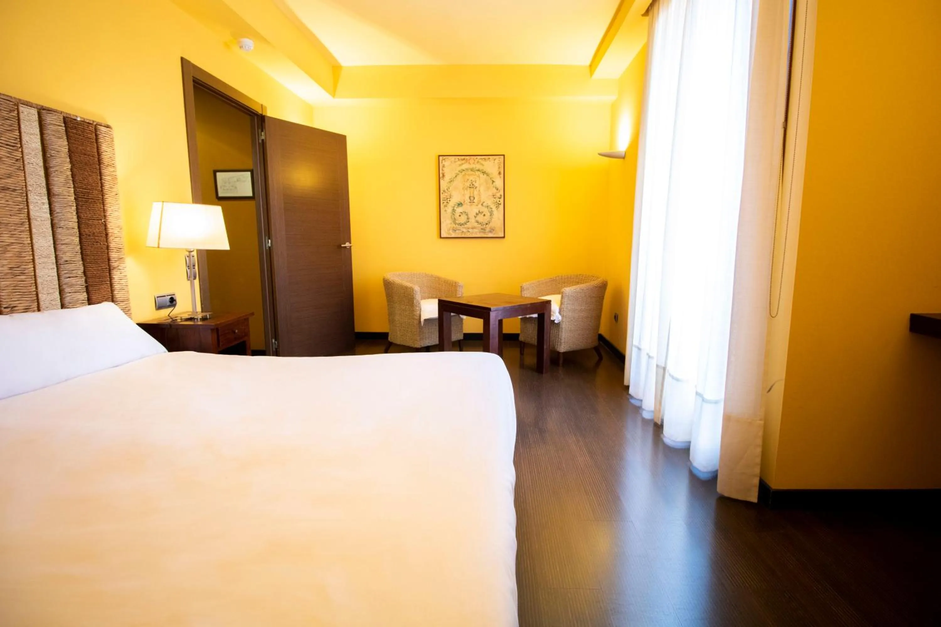 Photo of the whole room, Bed in Hotel La Joyosa Guarda