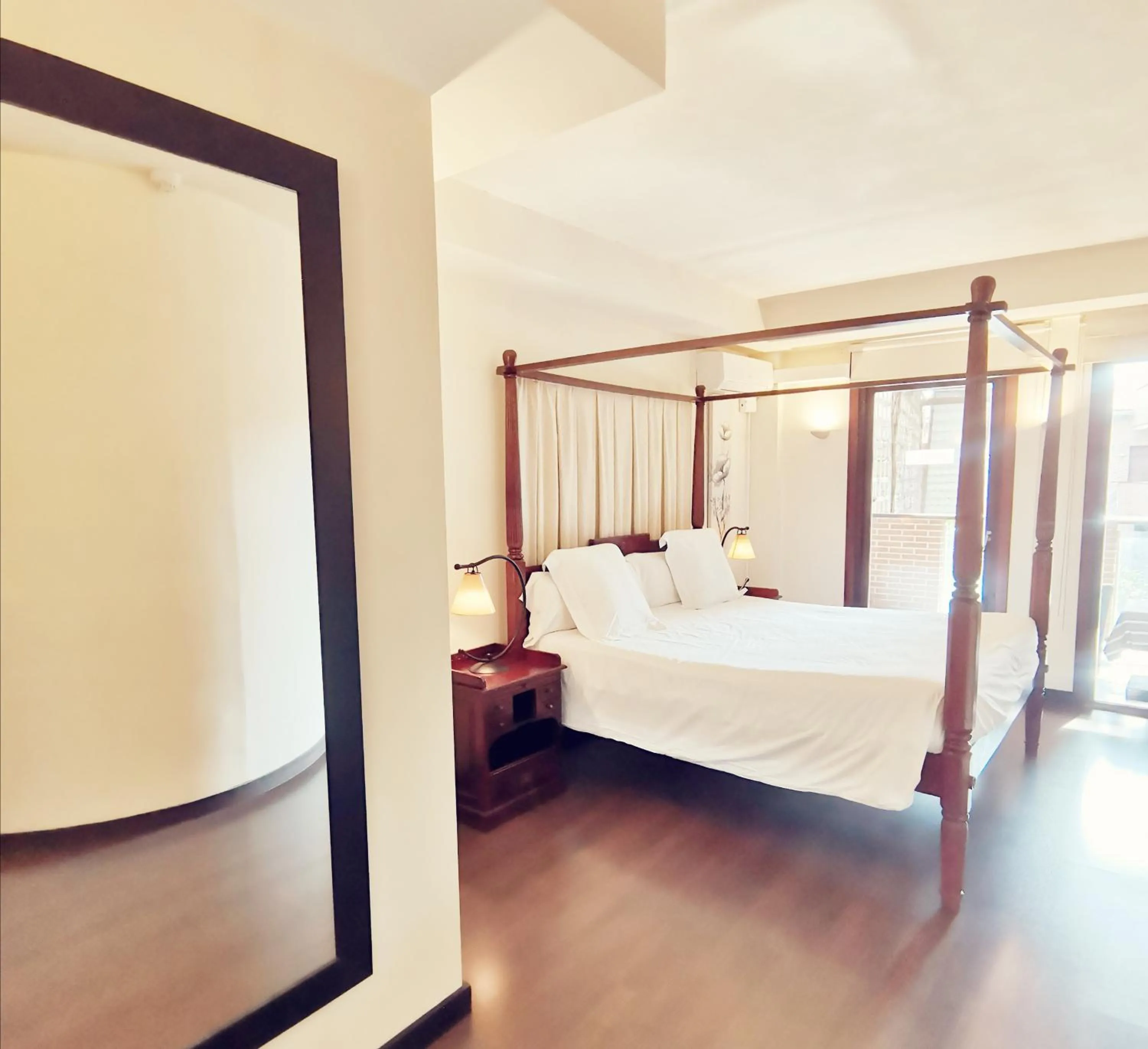 Photo of the whole room, Bed in Hotel La Joyosa Guarda