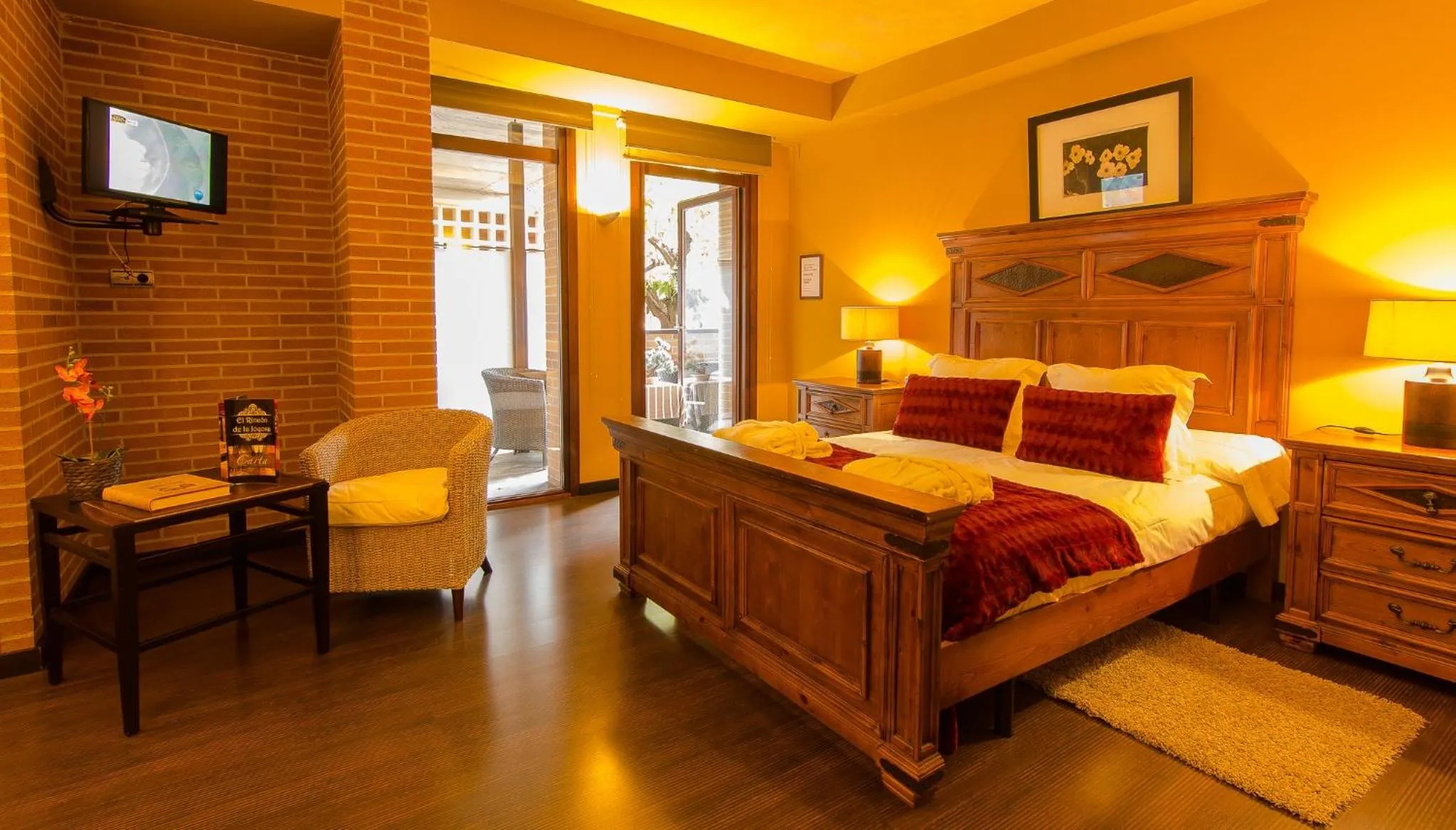 Photo of the whole room, Bed in Hotel La Joyosa Guarda