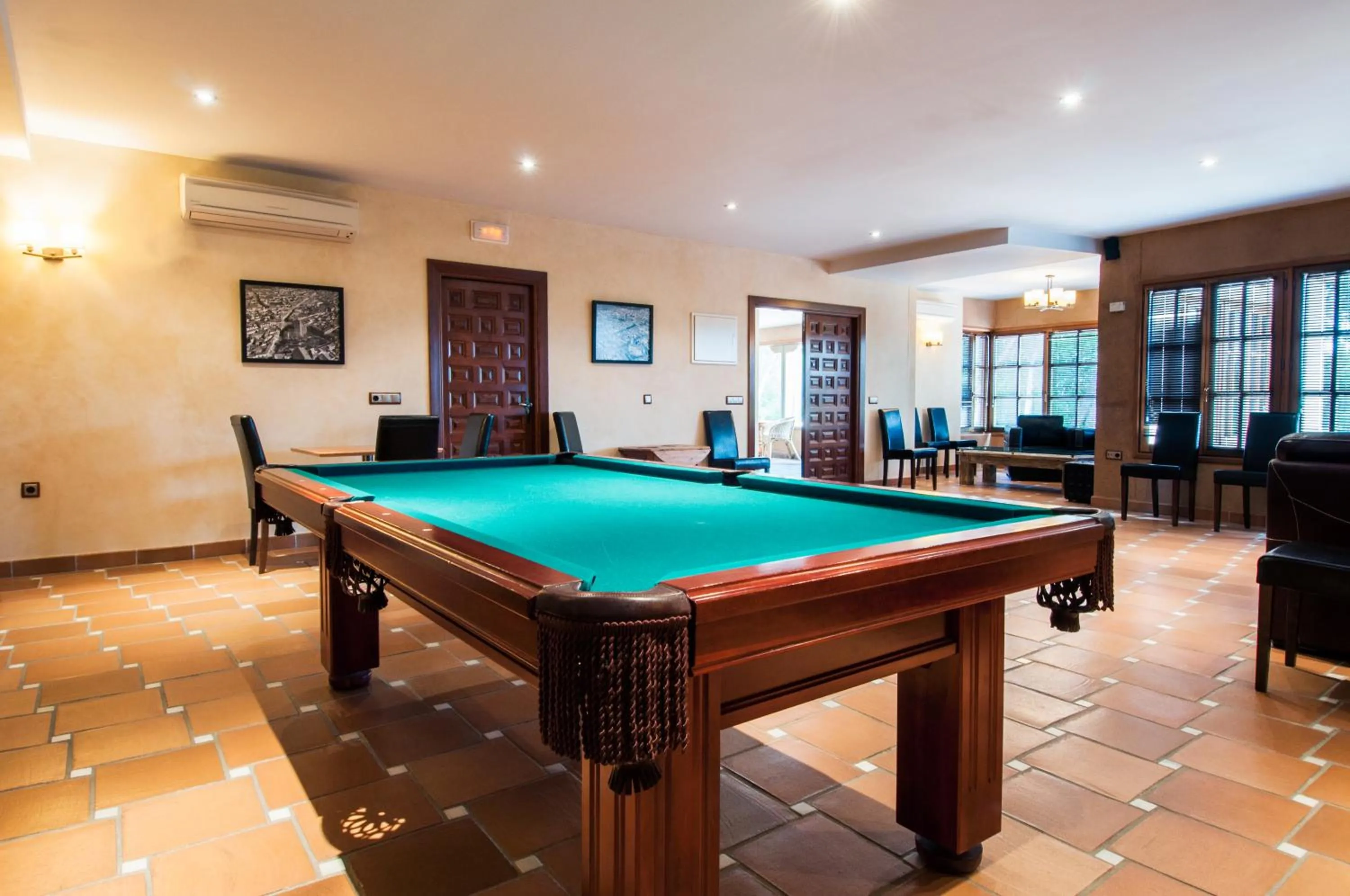 Communal lounge/ TV room in Hotel Doña Manuela