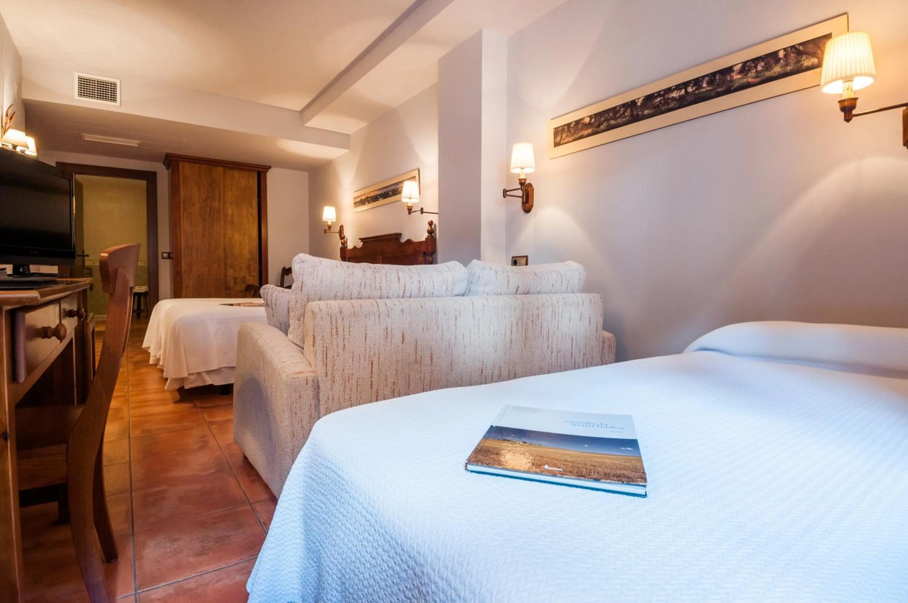 Photo of the whole room, Bed in Hotel Doña Manuela