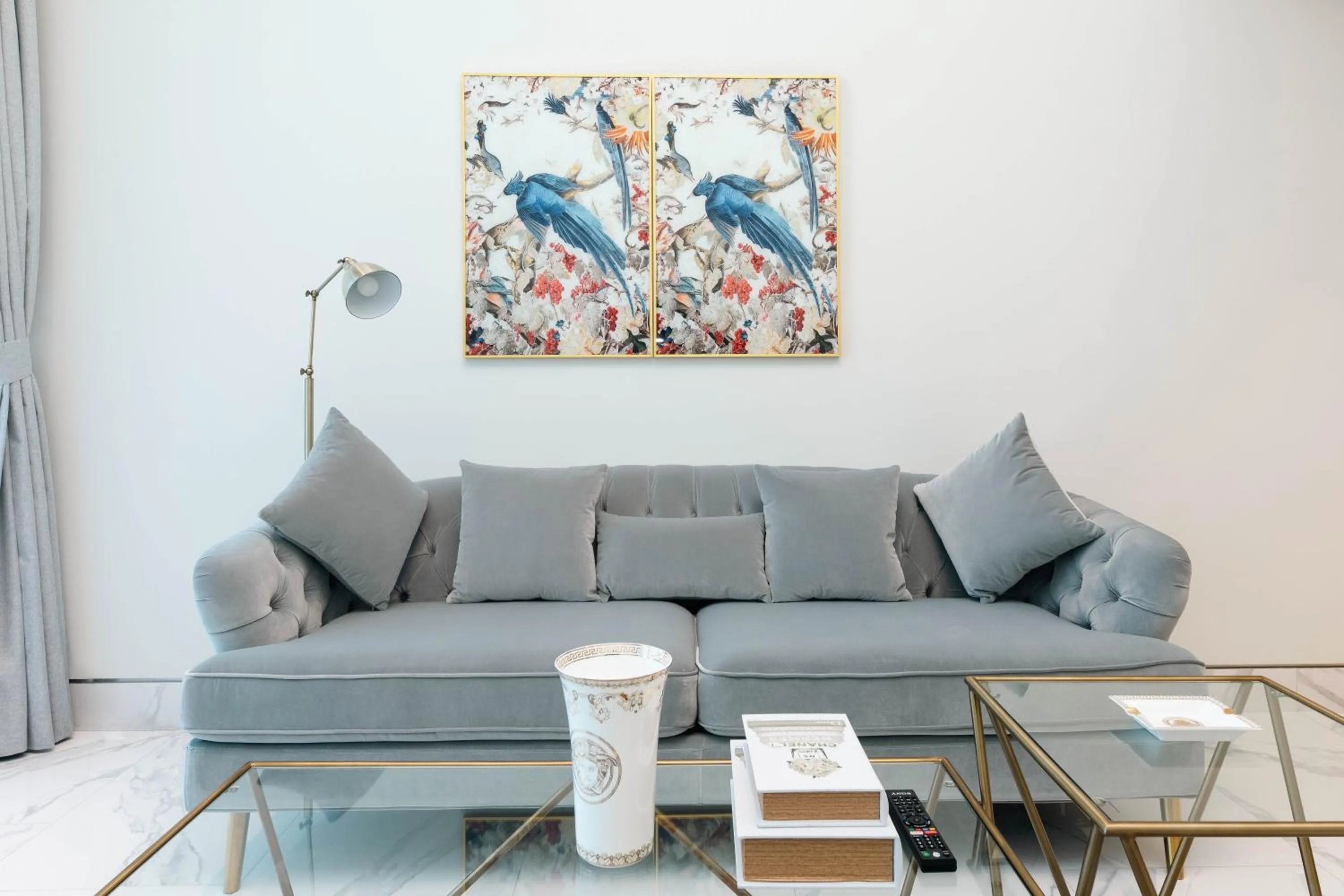 Living room in SIMPLY COMFORT in J ONE Tower