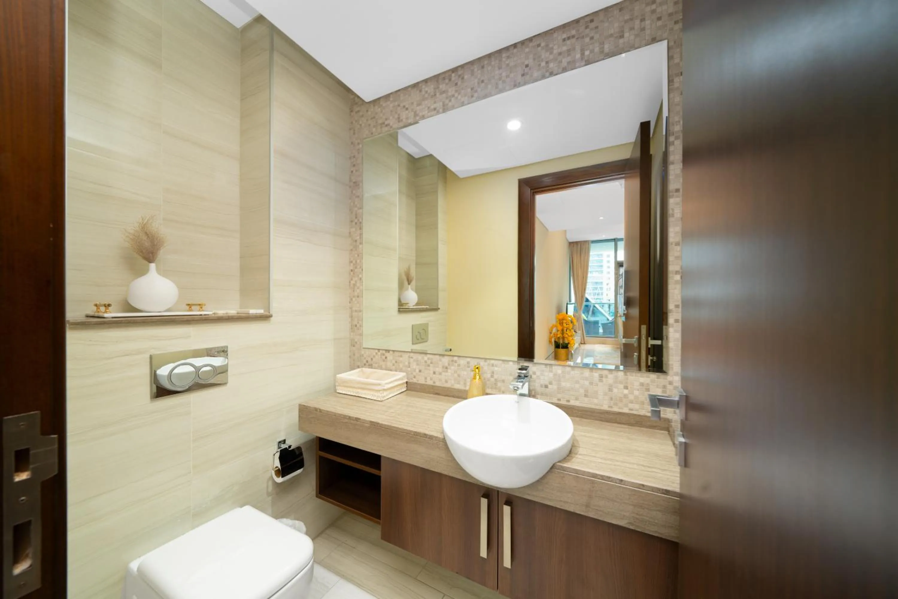 Shower in SIMPLY COMFORT in J ONE Tower