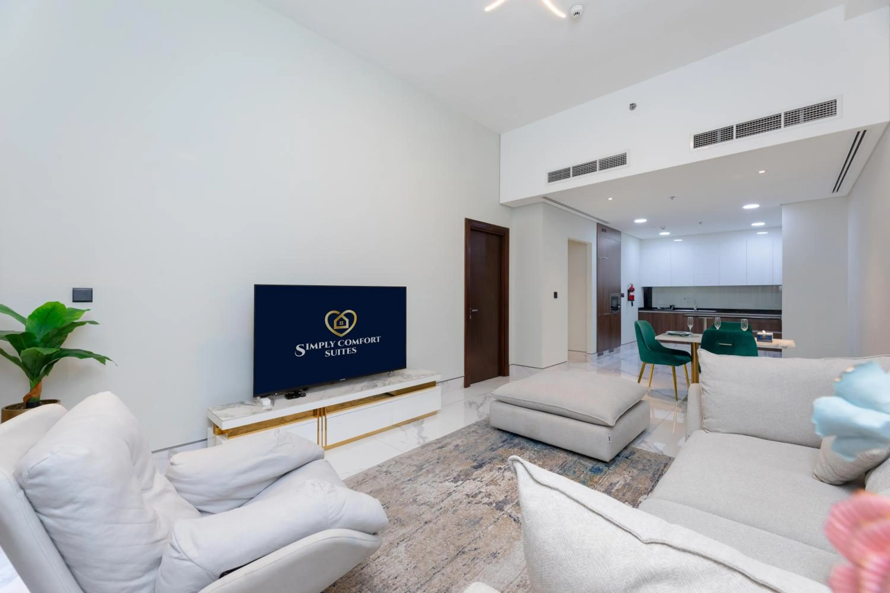 TV and multimedia in SIMPLY COMFORT in J ONE Tower